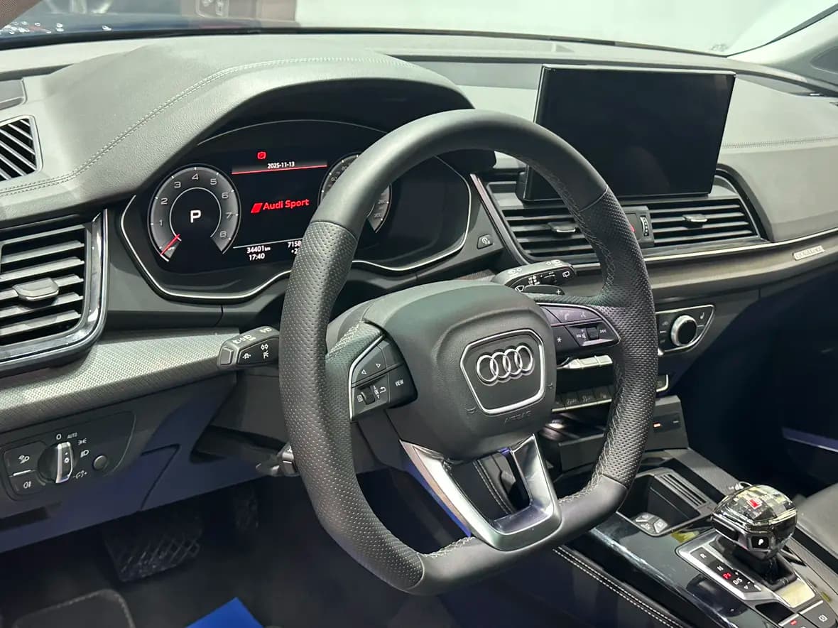 Audi Q5L 2022 г. 34545 км. — фото 20