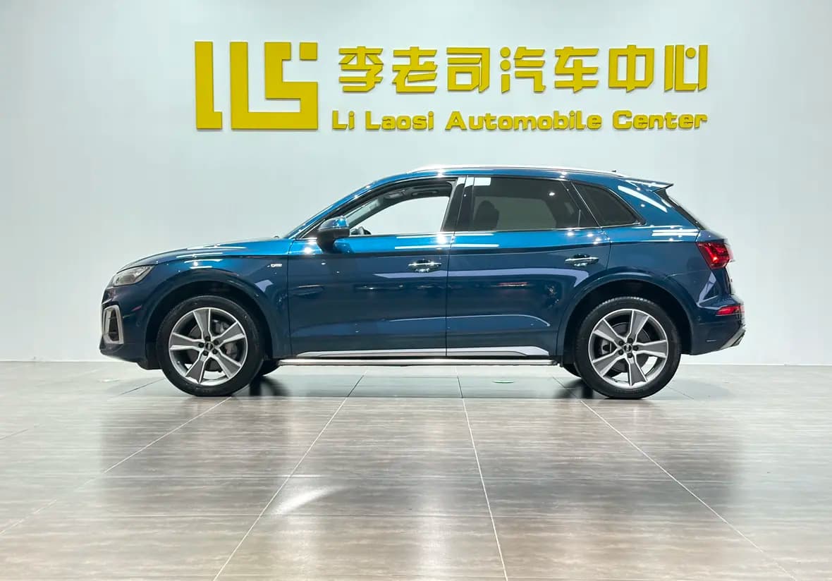Audi Q5L 2022 г. 34545 км. — фото 4