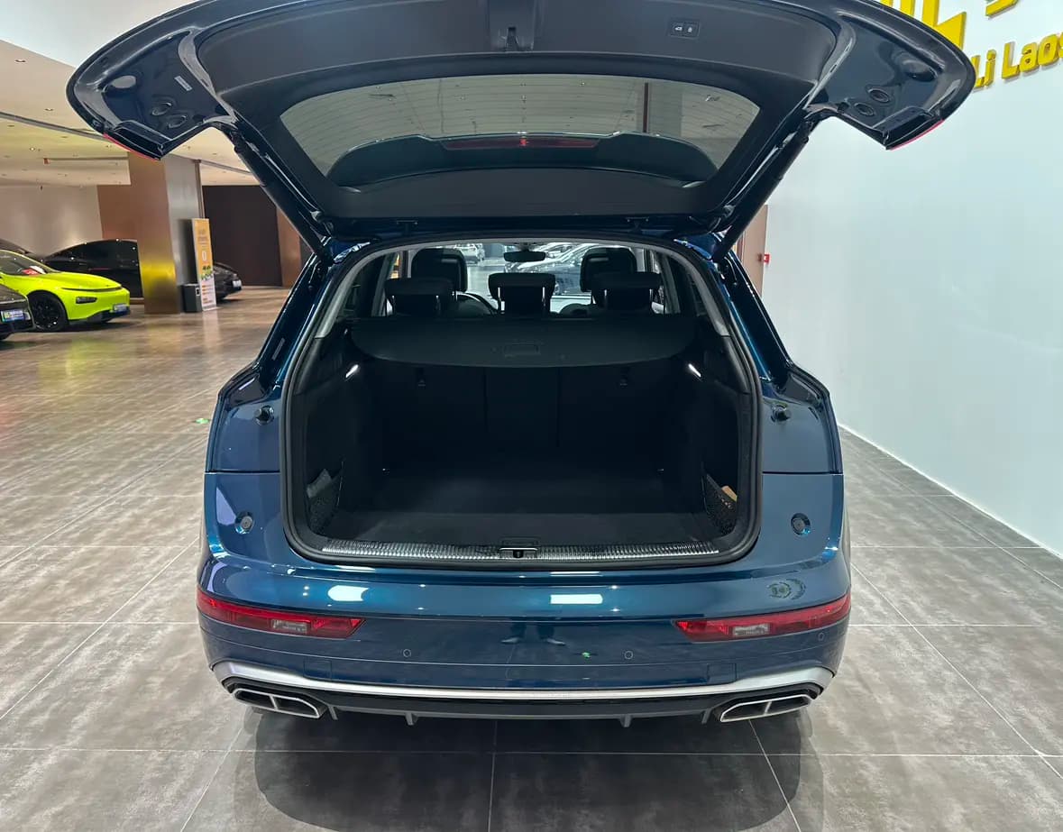 Audi Q5L 2022 г. 34525 км. — фото 26