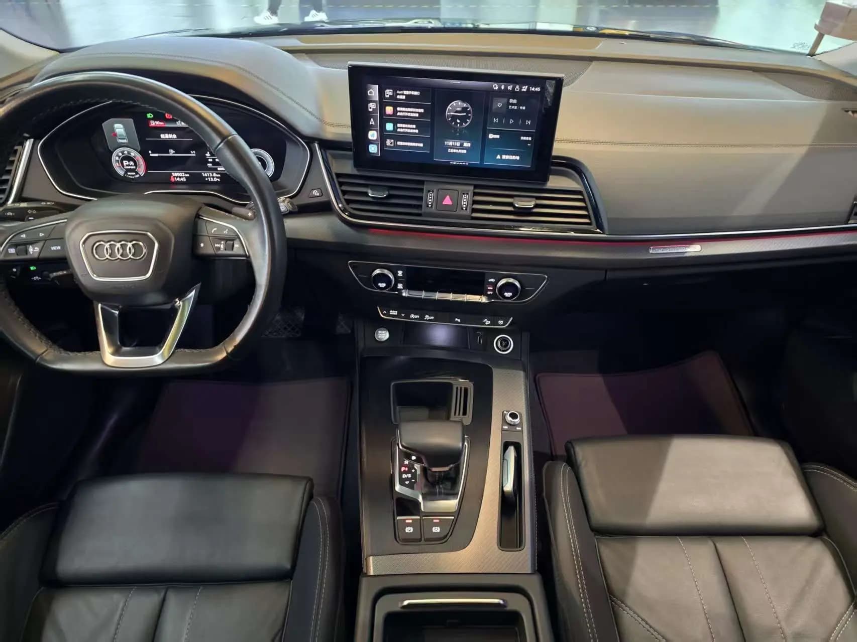 Audi Q5L 2023 г. 58035 км. — фото 11