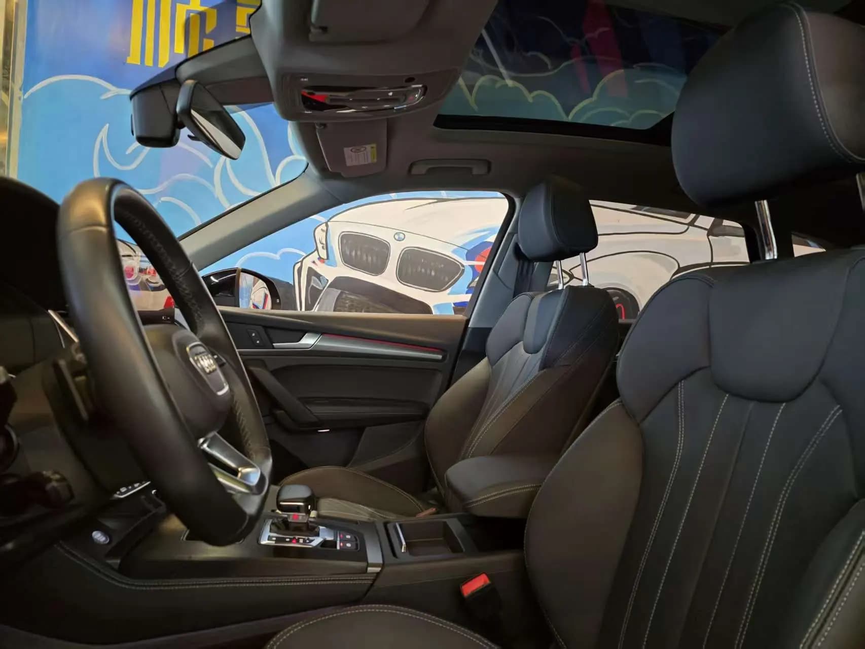Audi Q5L 2023 г. 58035 км. — фото 14