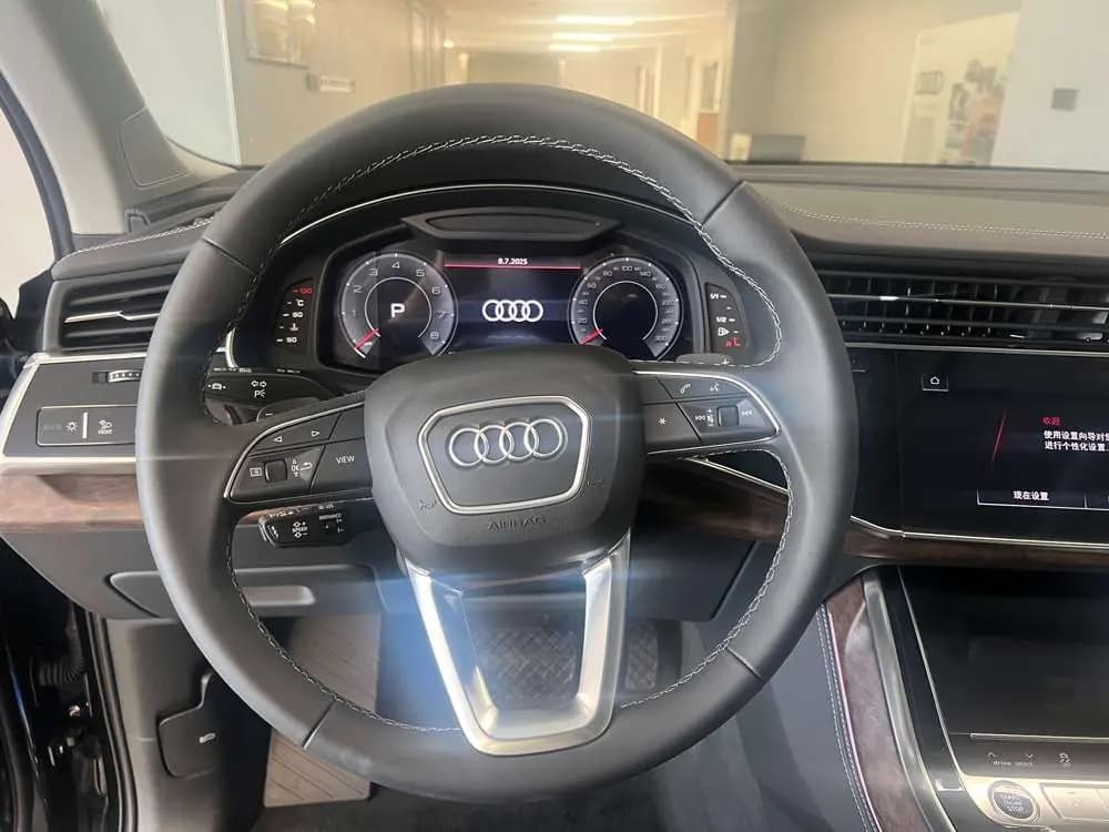 Audi Q7 2025 г. 1031 км. — фото 11