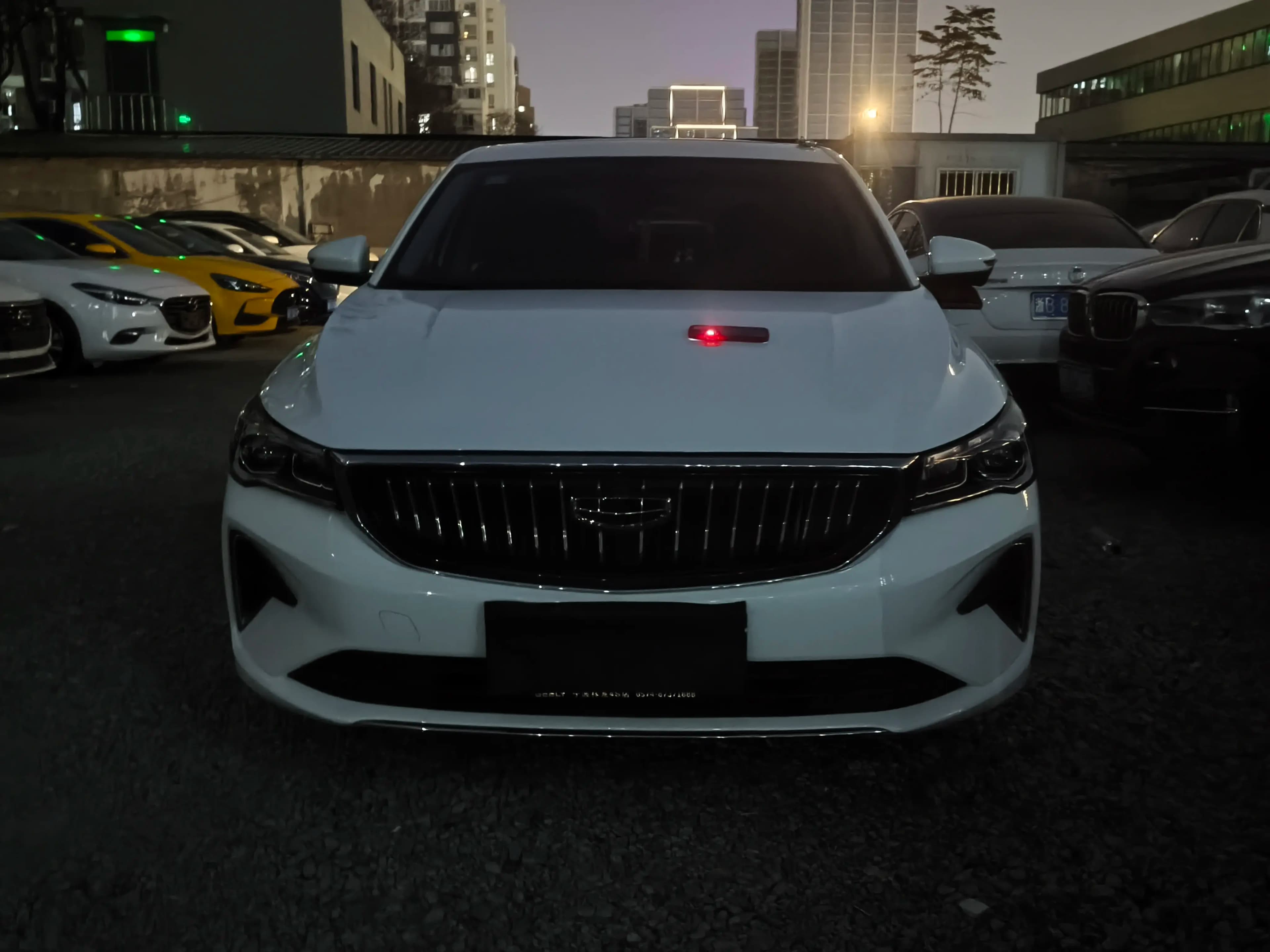 Geely Emgrand 2022 г. 43613 км. — фото 2
