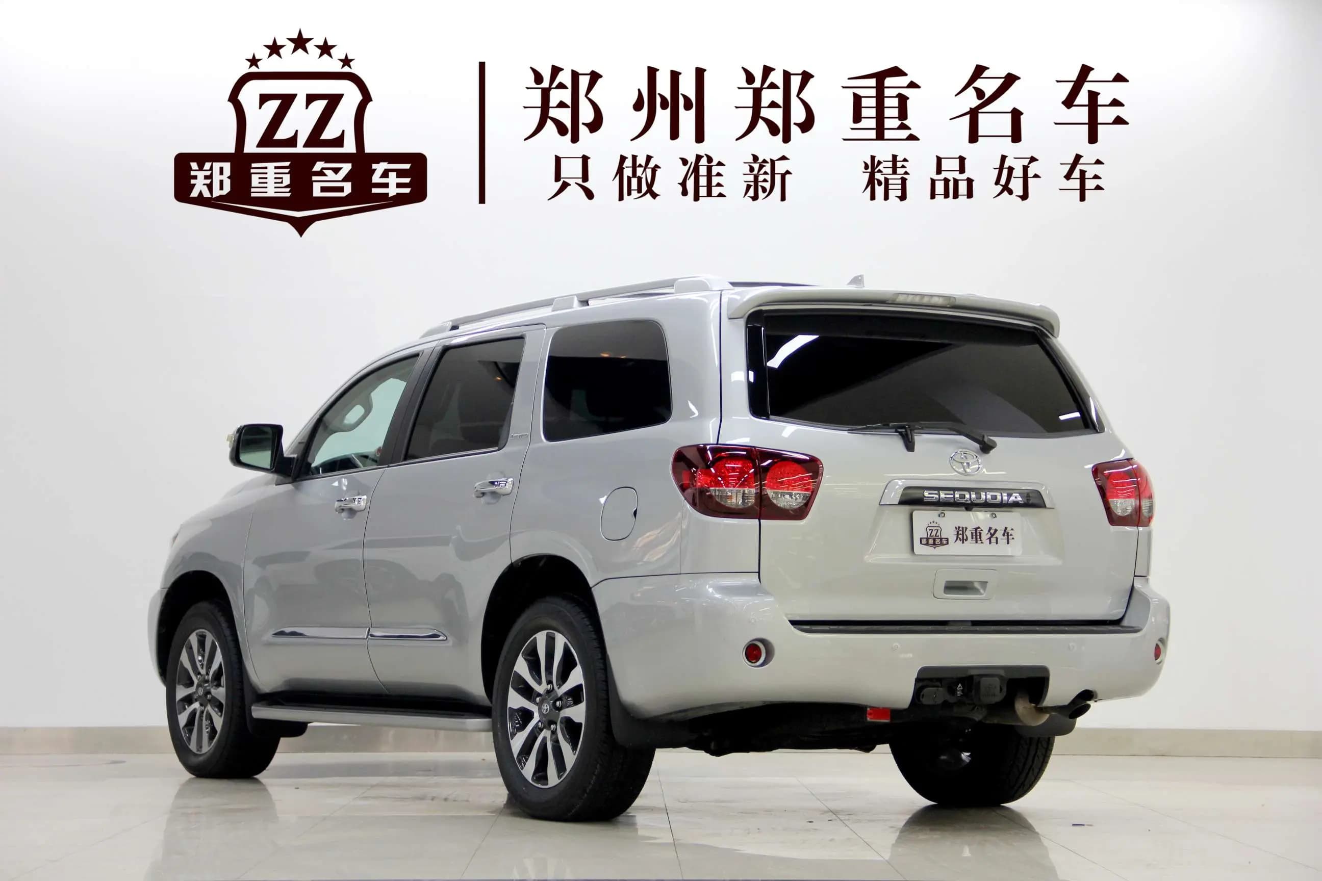 Toyota Sequoia 2024 г. 386 км. — фото 4