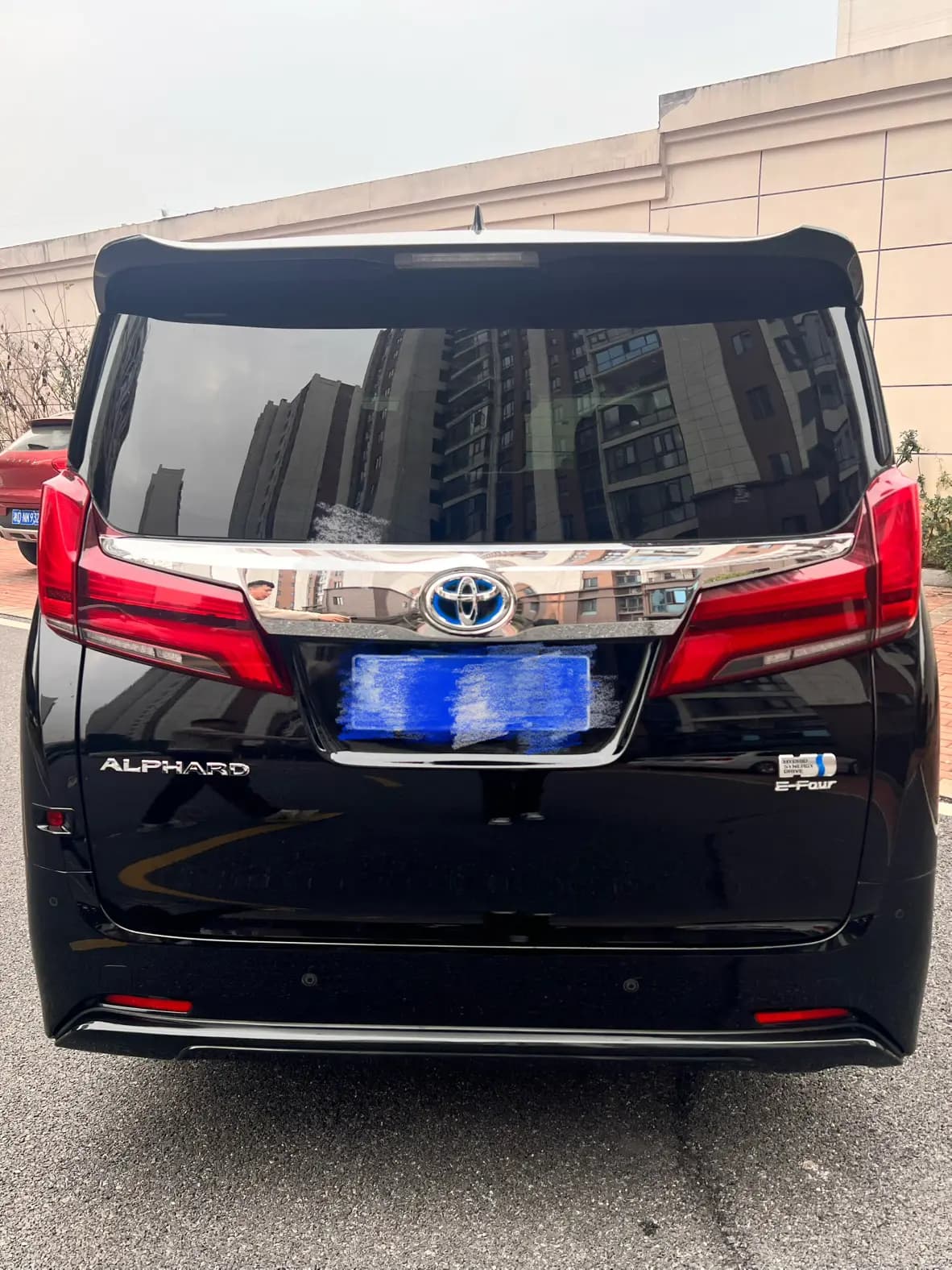 Toyota Alphard 2021 г. 91009 км. — фото 3