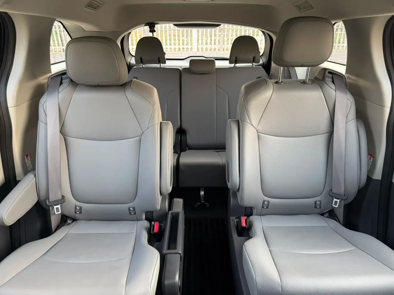 Toyota Granvia 2024 г. 70009 км. — фото 10