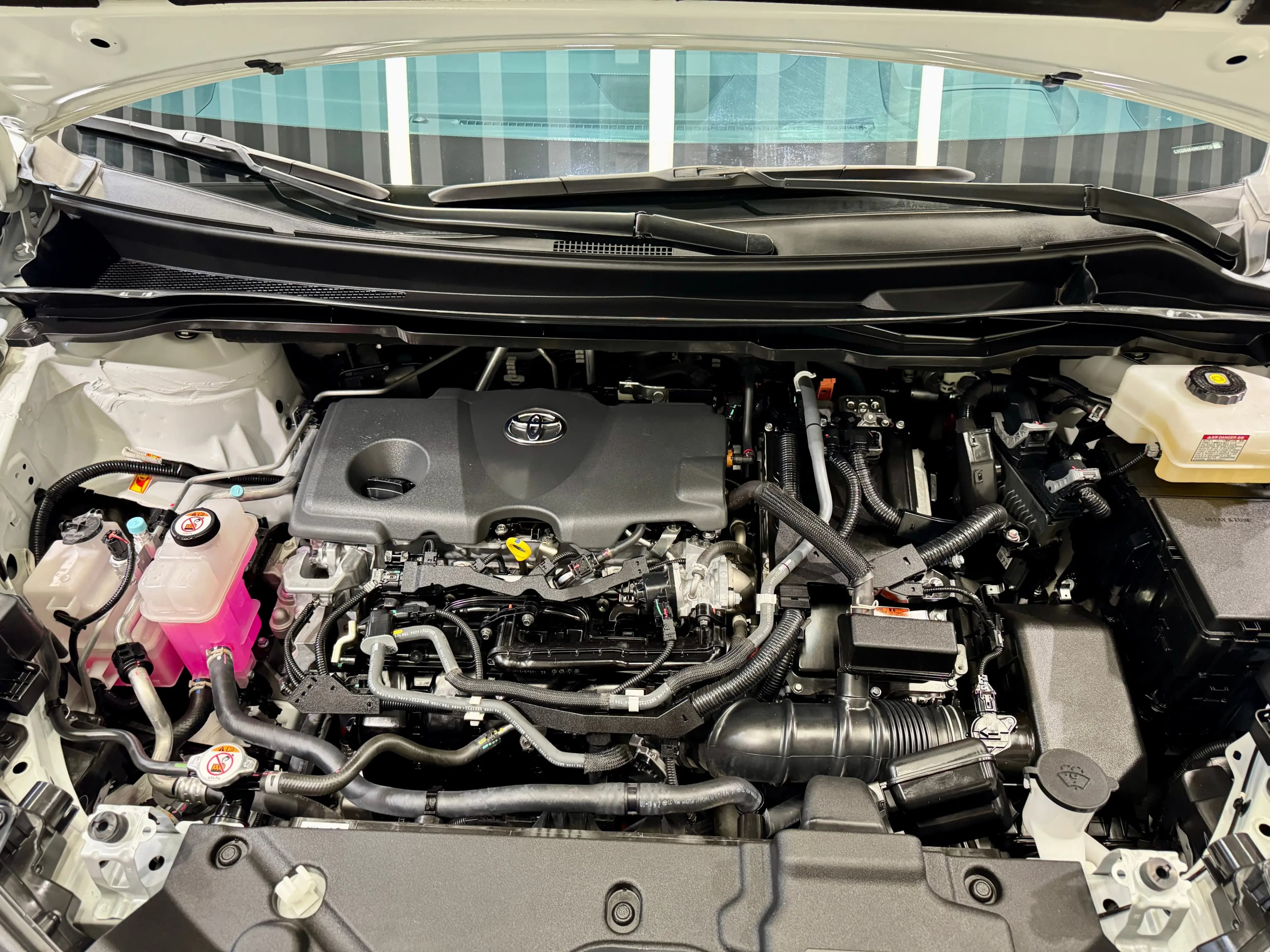Toyota Sienna 2024 г. 24055 км. — фото 6