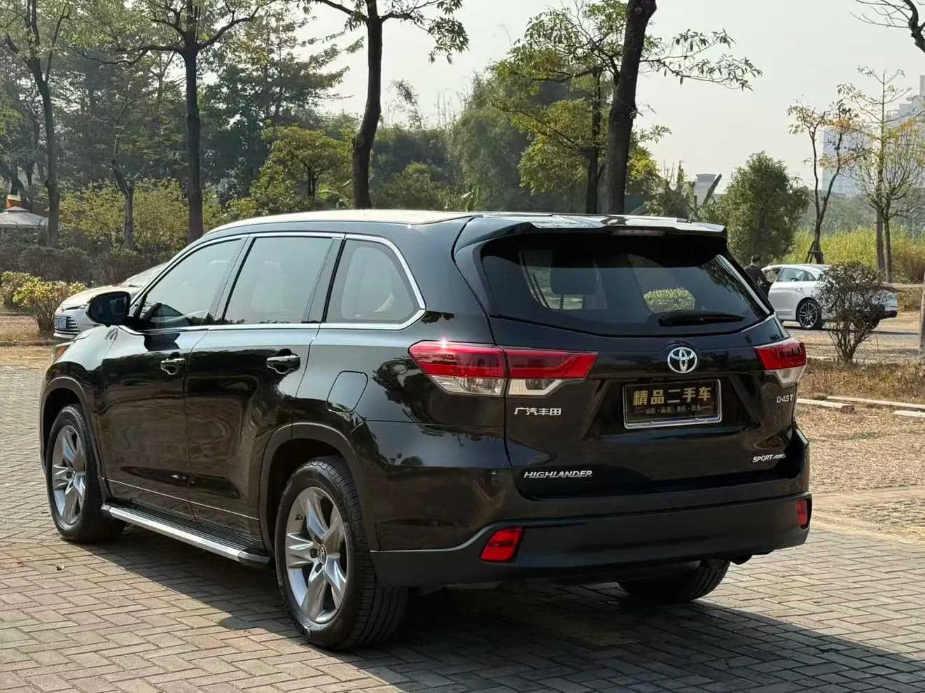 Toyota Highlander 2021 г. 80142 км. — фото 4