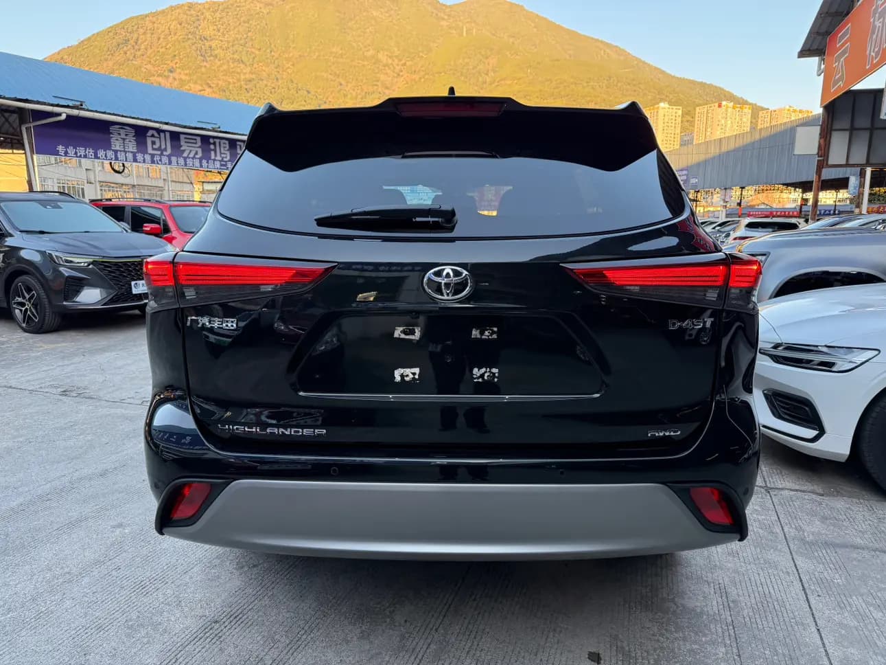 Toyota Highlander 2024 г. 26145 км. — фото 4
