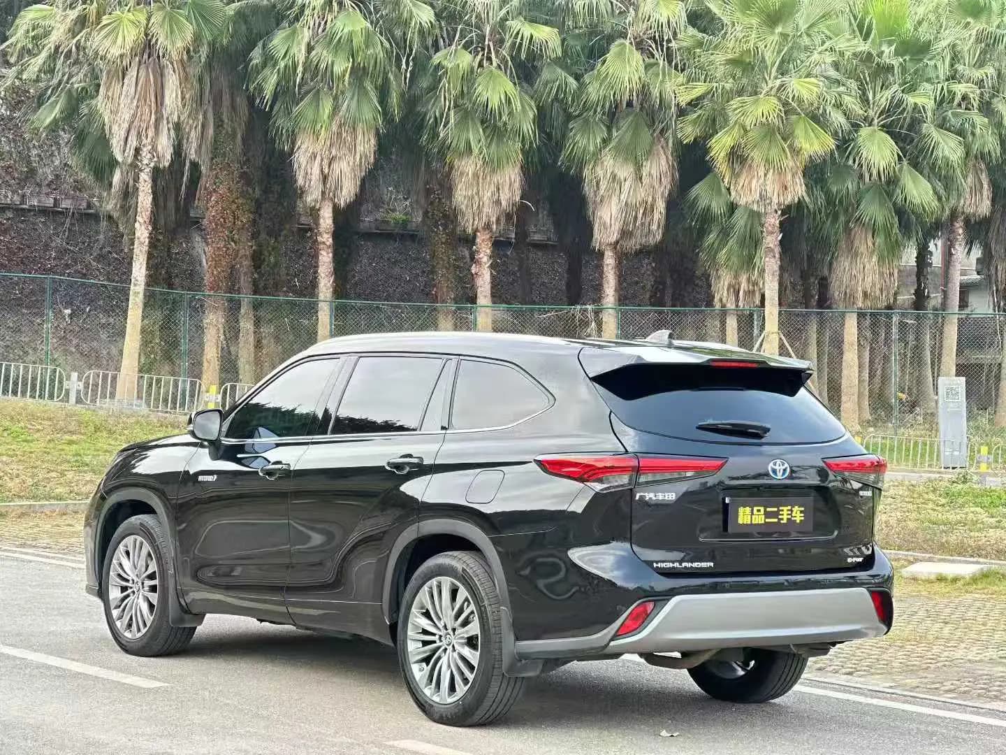 Toyota Highlander 2022 г. 120147 км. — фото 4