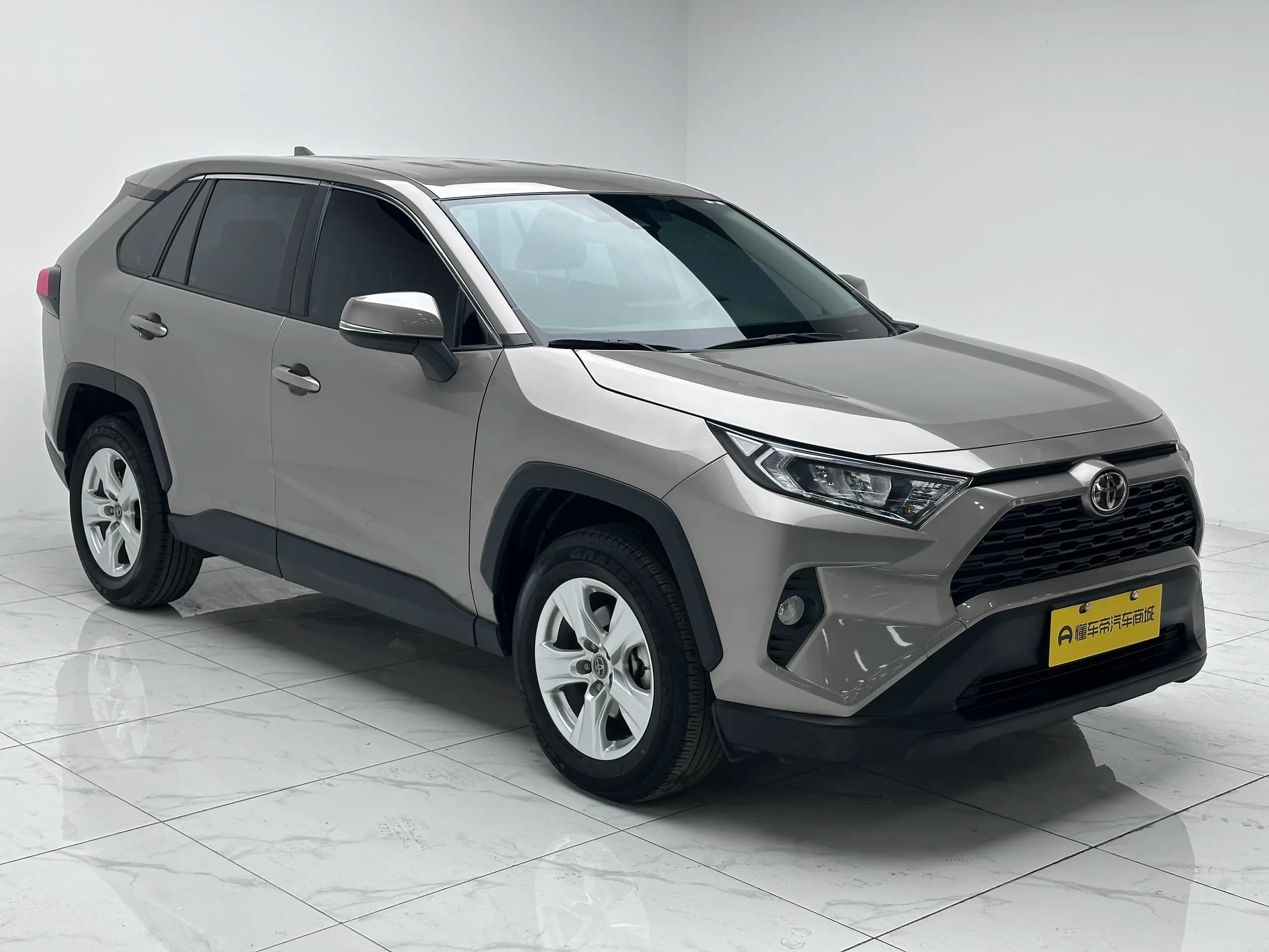 Toyota RAV4 2022 г. 20916 км. — фото 3