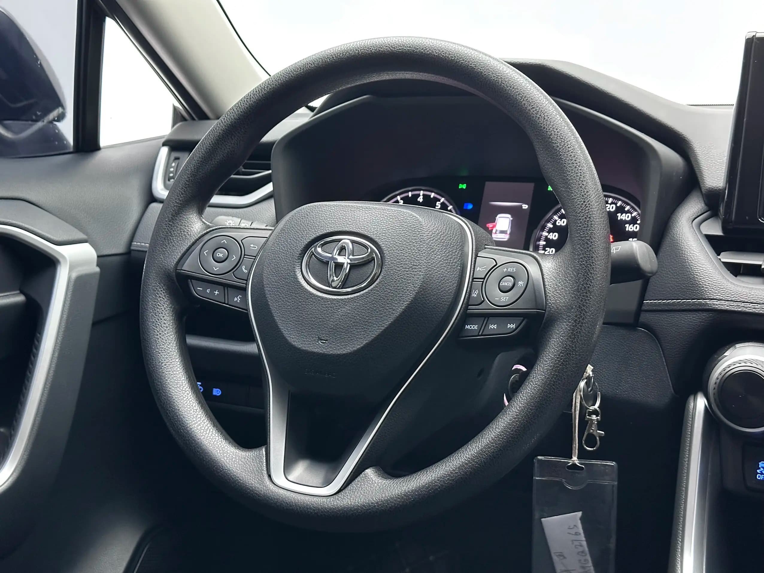Toyota RAV4 2022 г. 20916 км. — фото 10