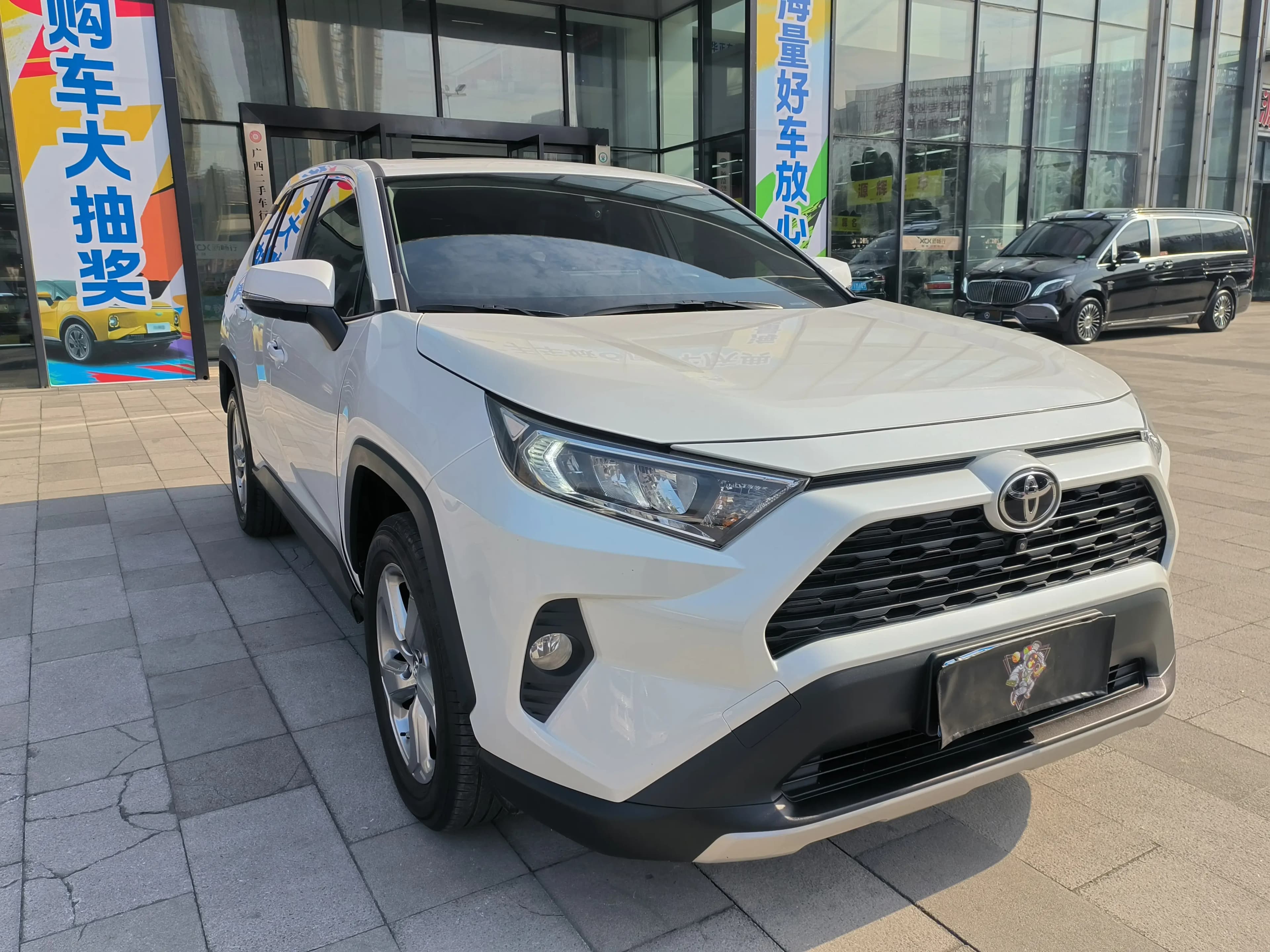 Toyota RAV4 2022 г. 30042 км. — фото 3