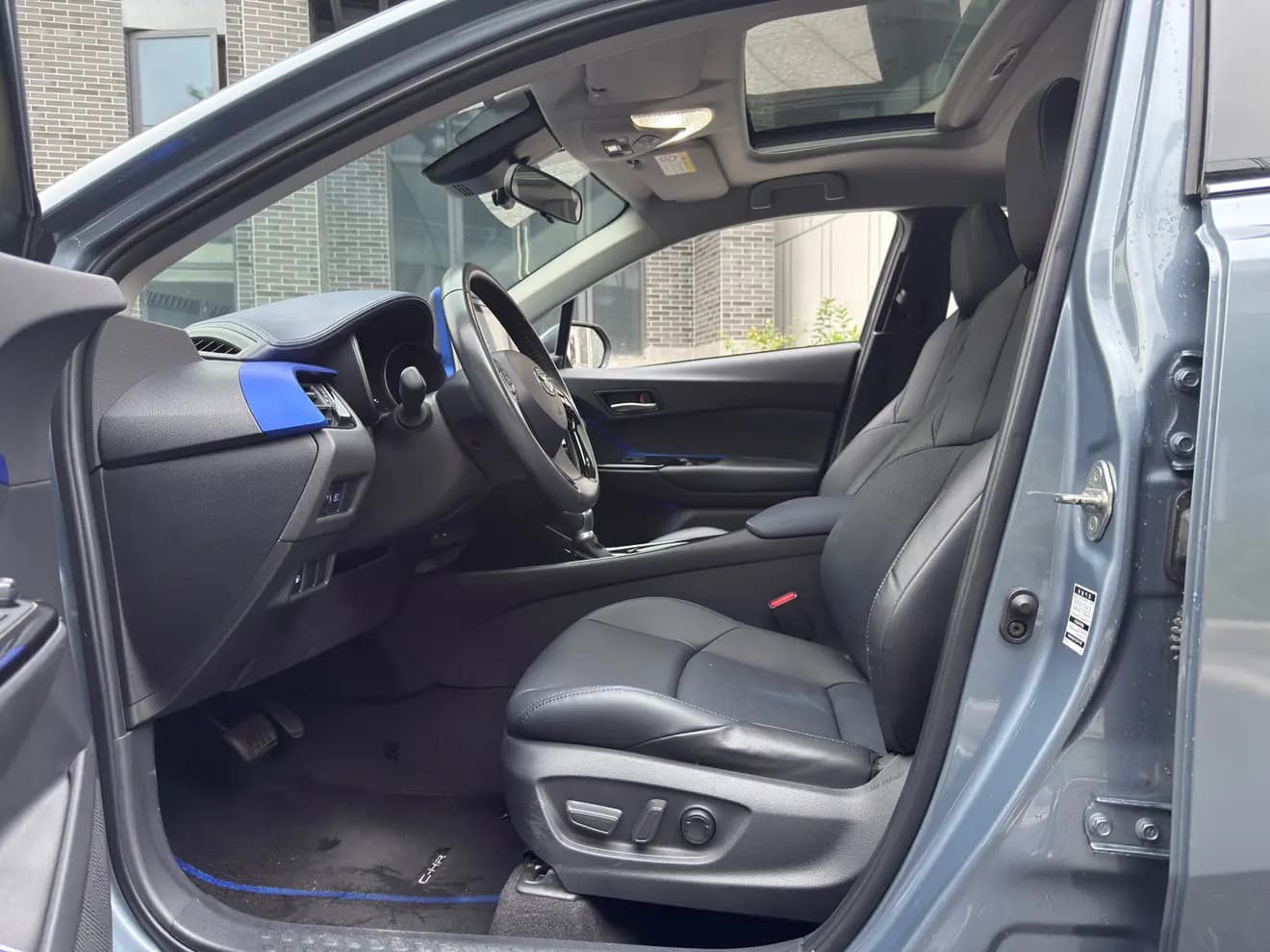 Toyota C-HR 2022 г. 26079 км. — фото 14