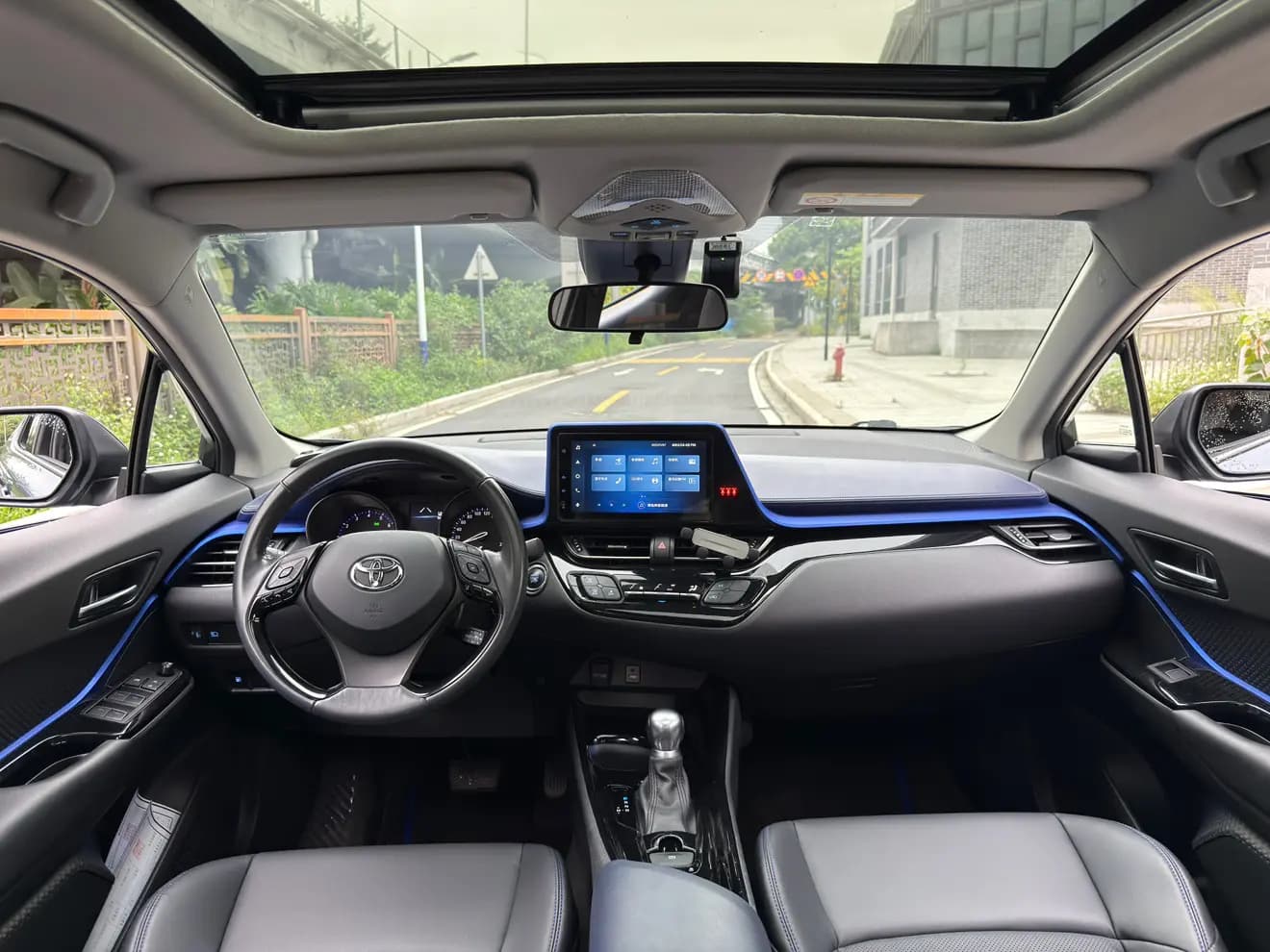 Toyota C-HR 2022 г. 26079 км. — фото 5