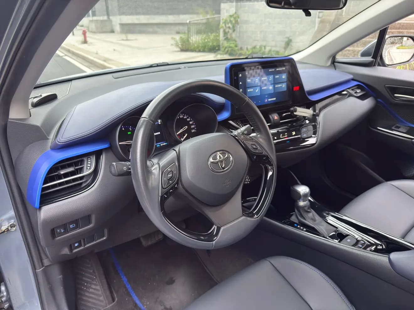 Toyota C-HR 2022 г. 26079 км. — фото 8