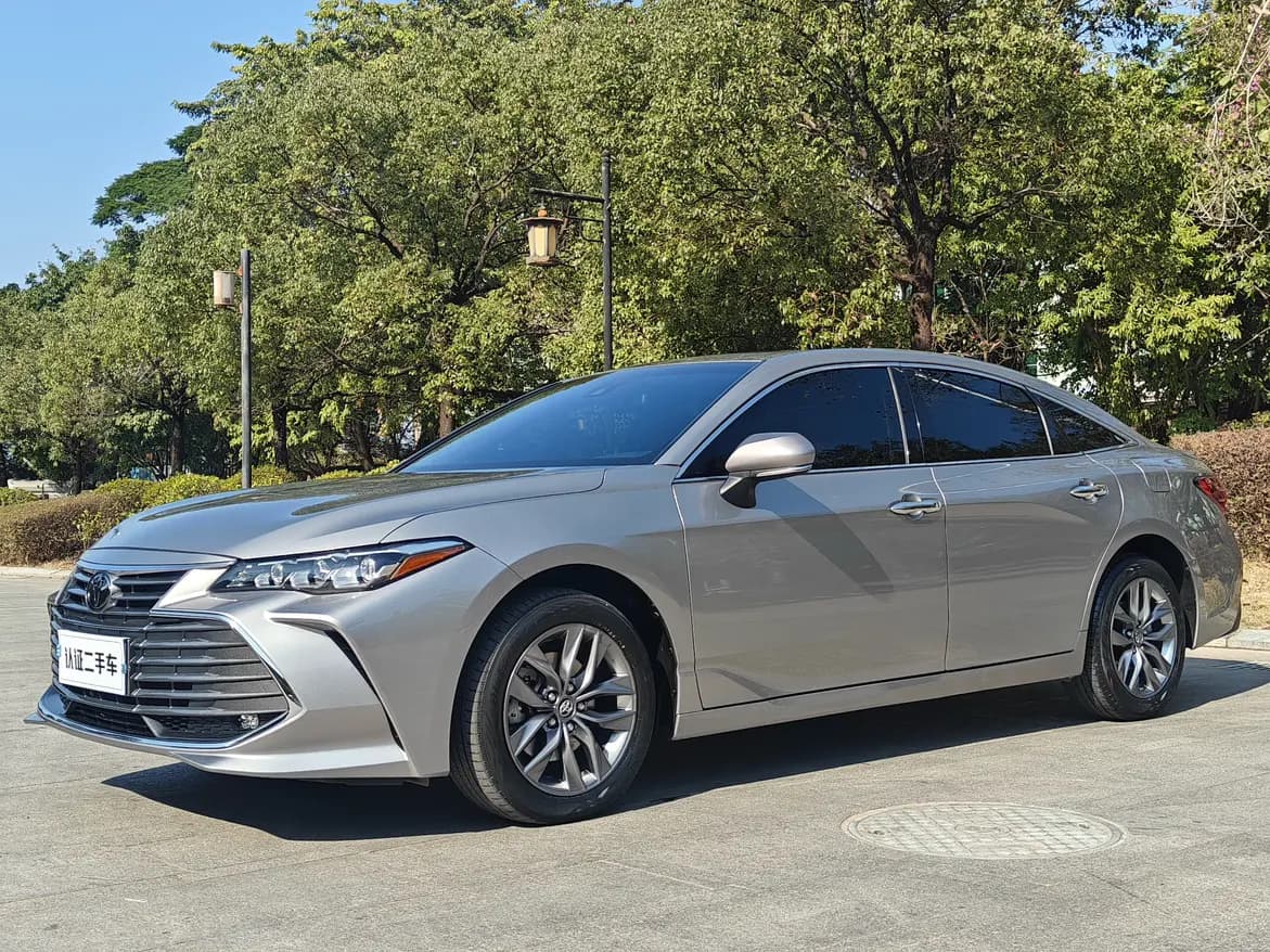 Toyota Avalon 2021 г. 46002 км.