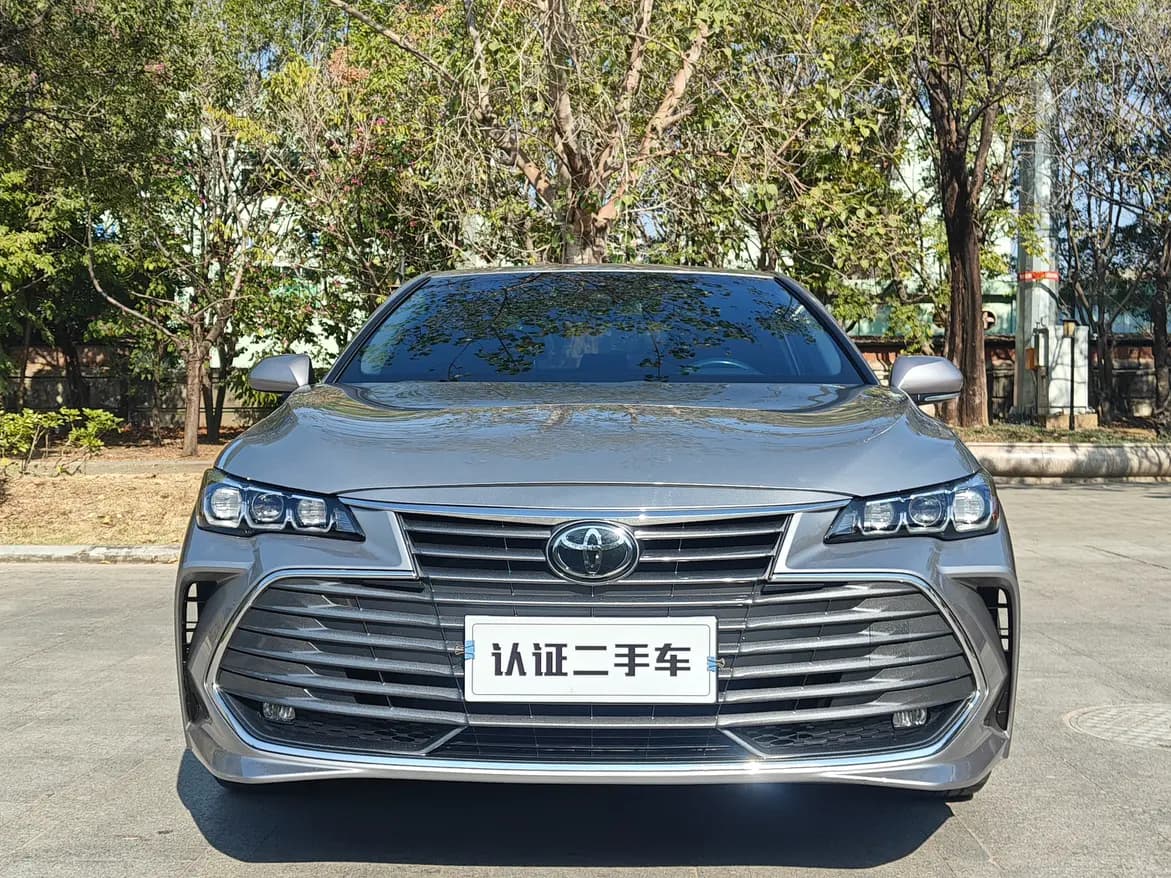 Toyota Avalon 2021 г. 46002 км. — фото 2