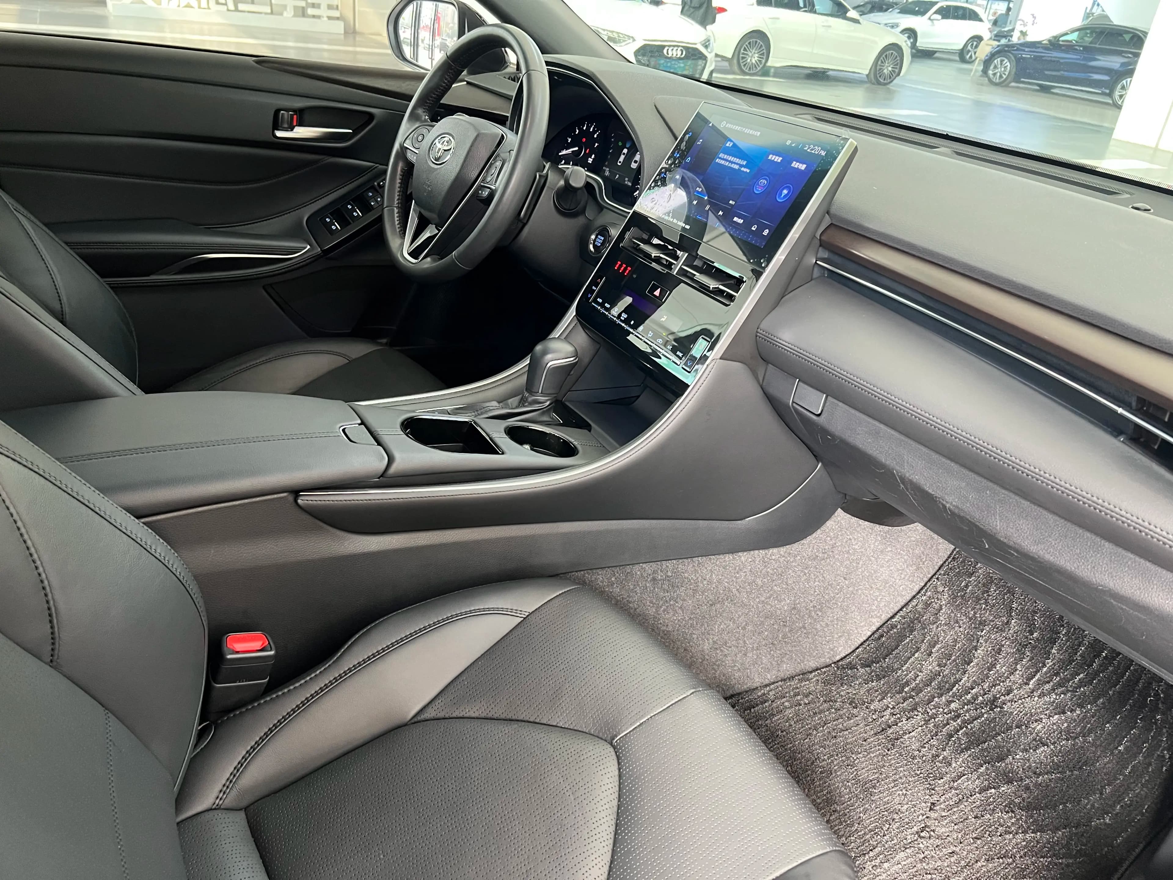 Toyota Avalon 2023 г. 34100 км. — фото 6