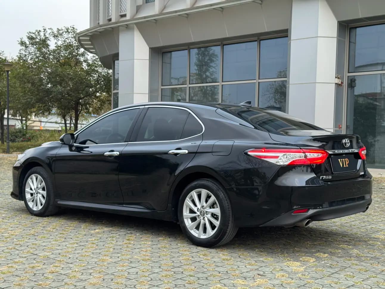 Toyota Camry 2022 г. 69112 км. — фото 4