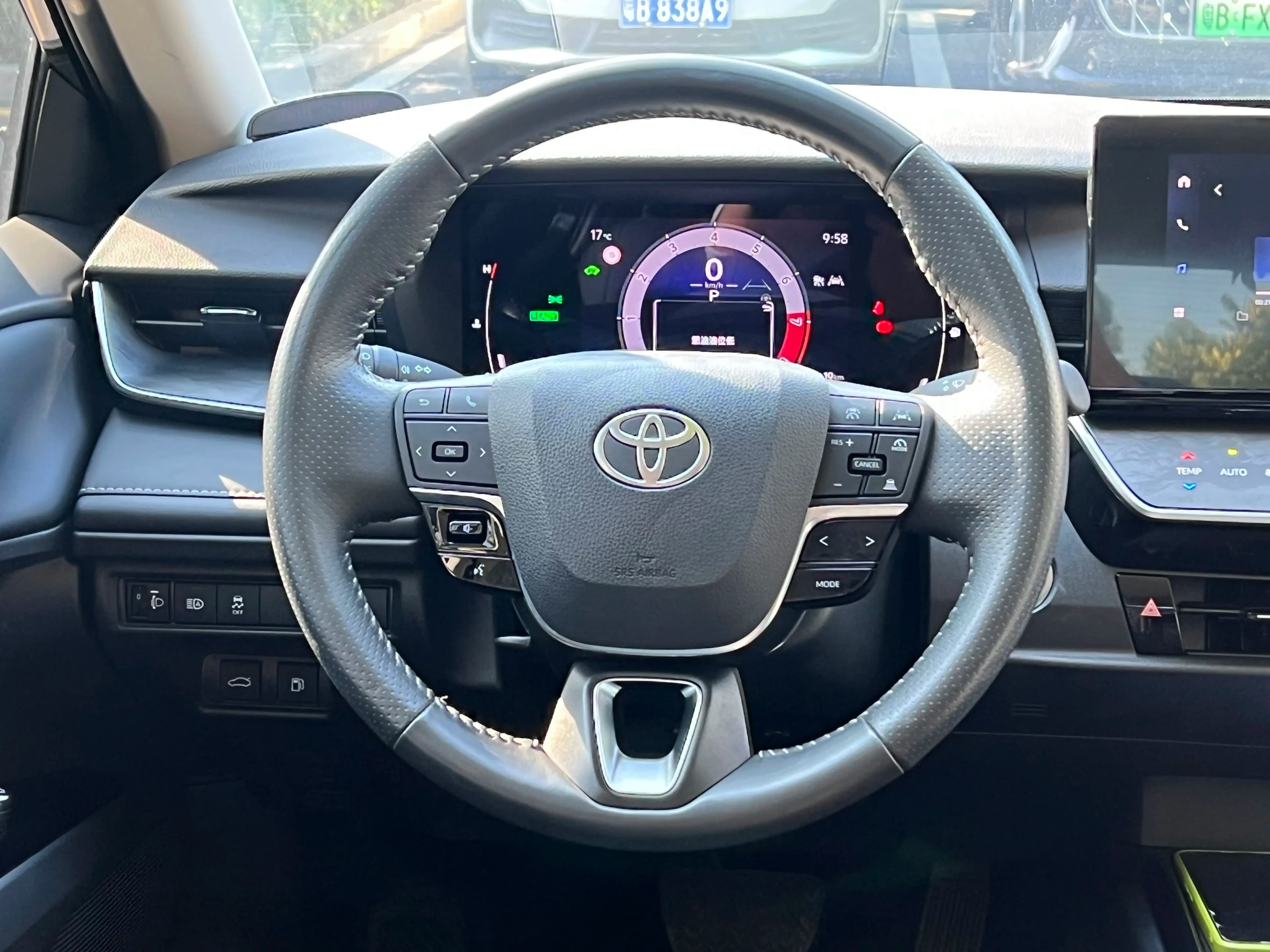 Toyota Camry 2024 г. 17713 км. — фото 13