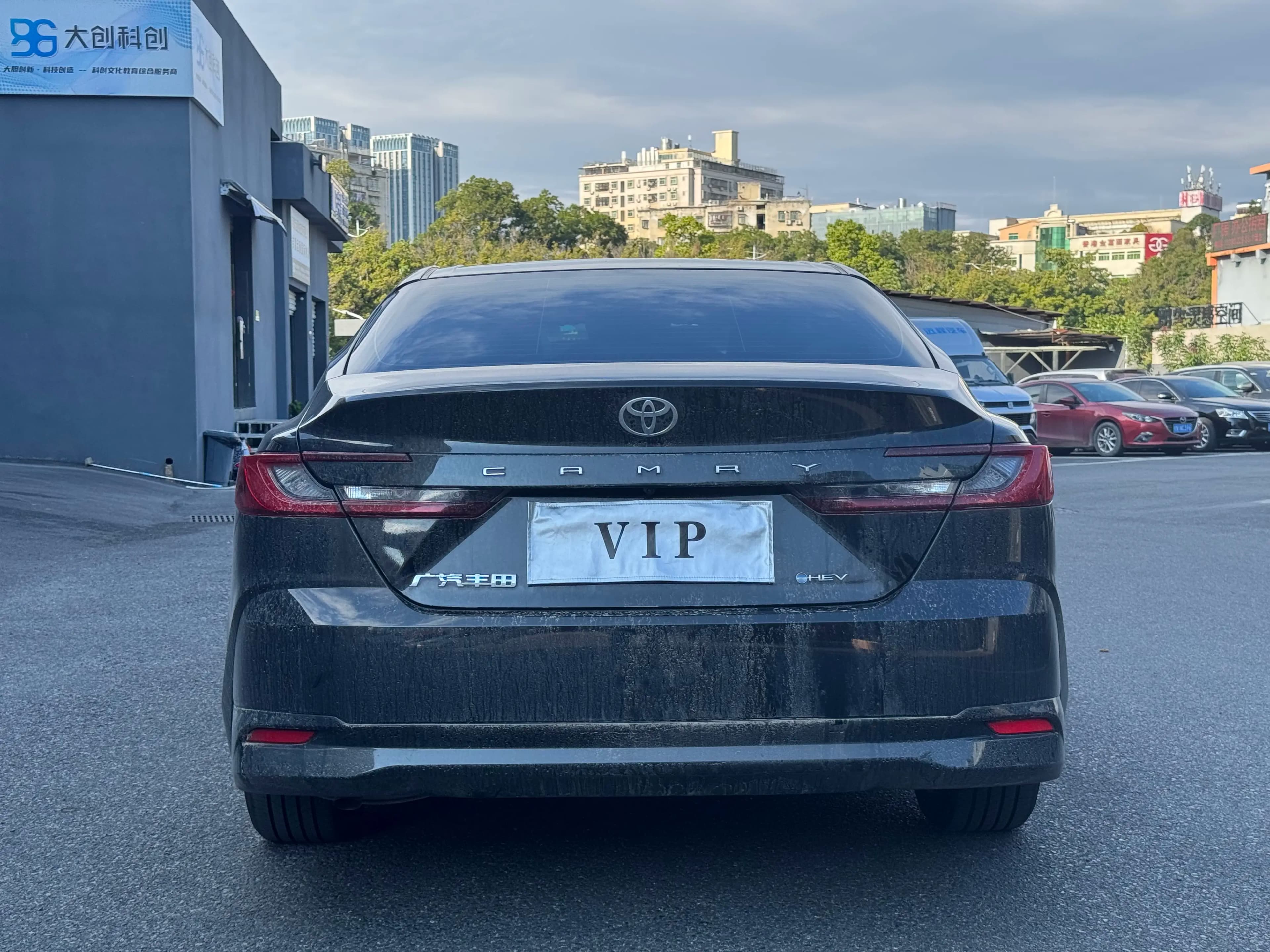 Toyota Camry 2024 г. 31115 км. — фото 4