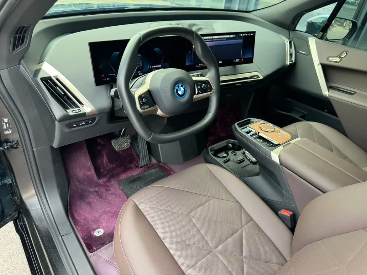 BMW iX 2023 г. 18122 км. — фото 28