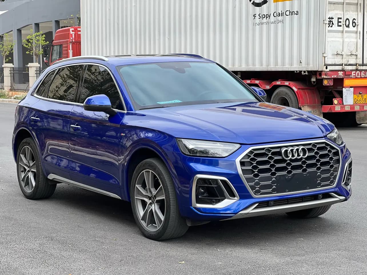 Audi Q5L 2022 г. 45024 км. — фото 3