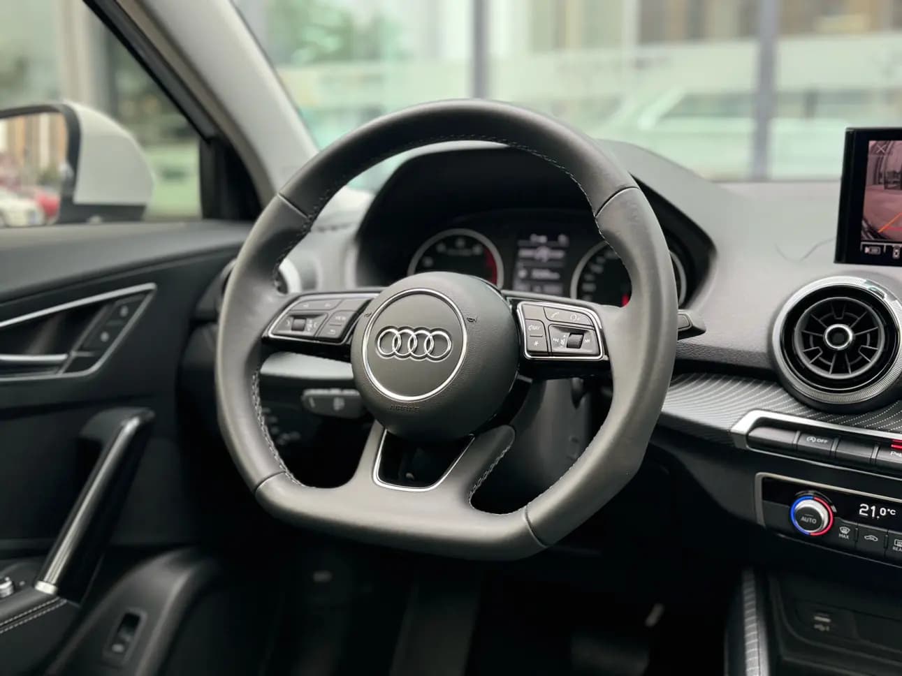 Audi Q2L 2023 г. 25049 км. — фото 15