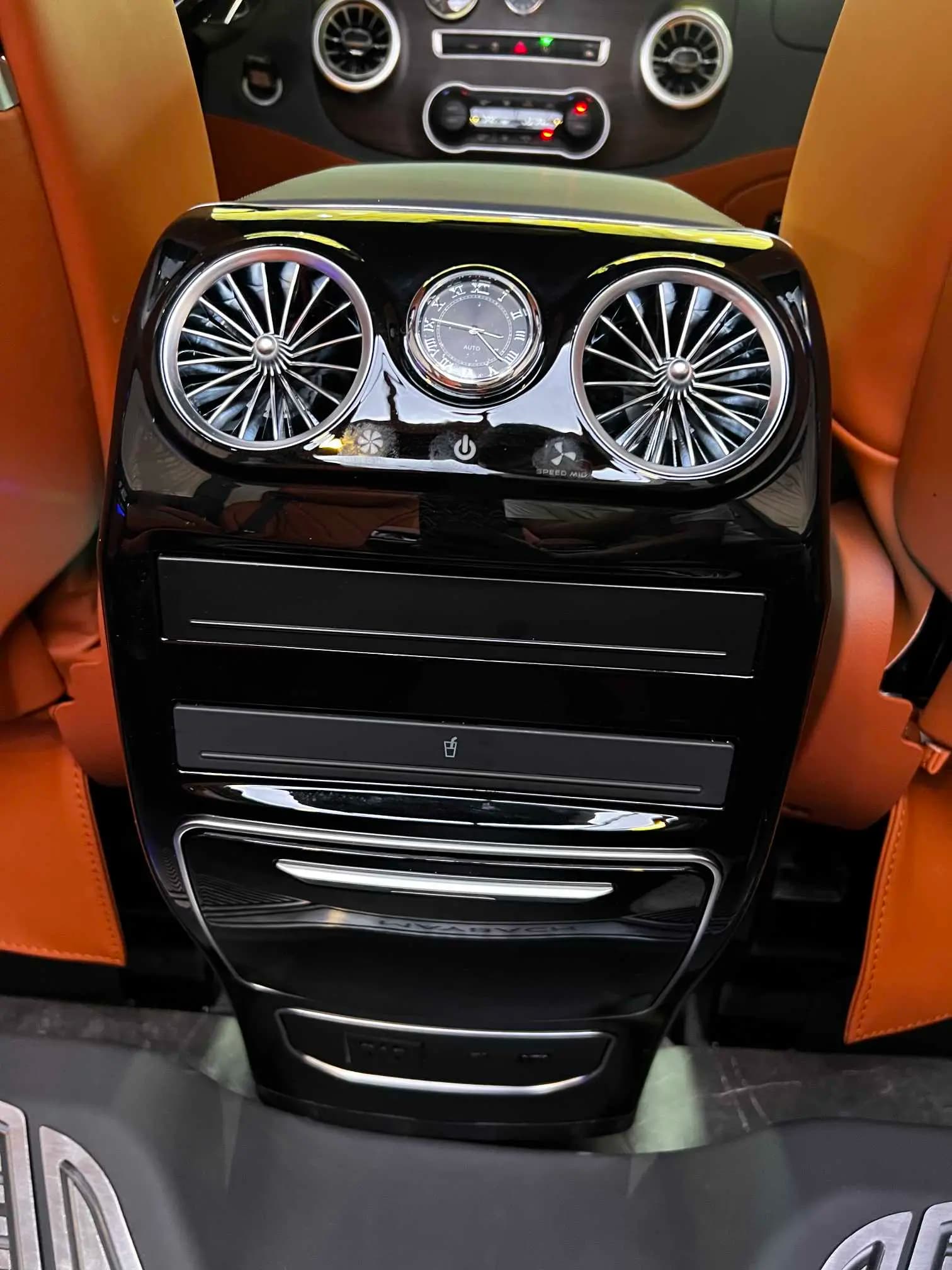 Mercedes-Benz Vito 2023 г. 10000 км. — фото 13