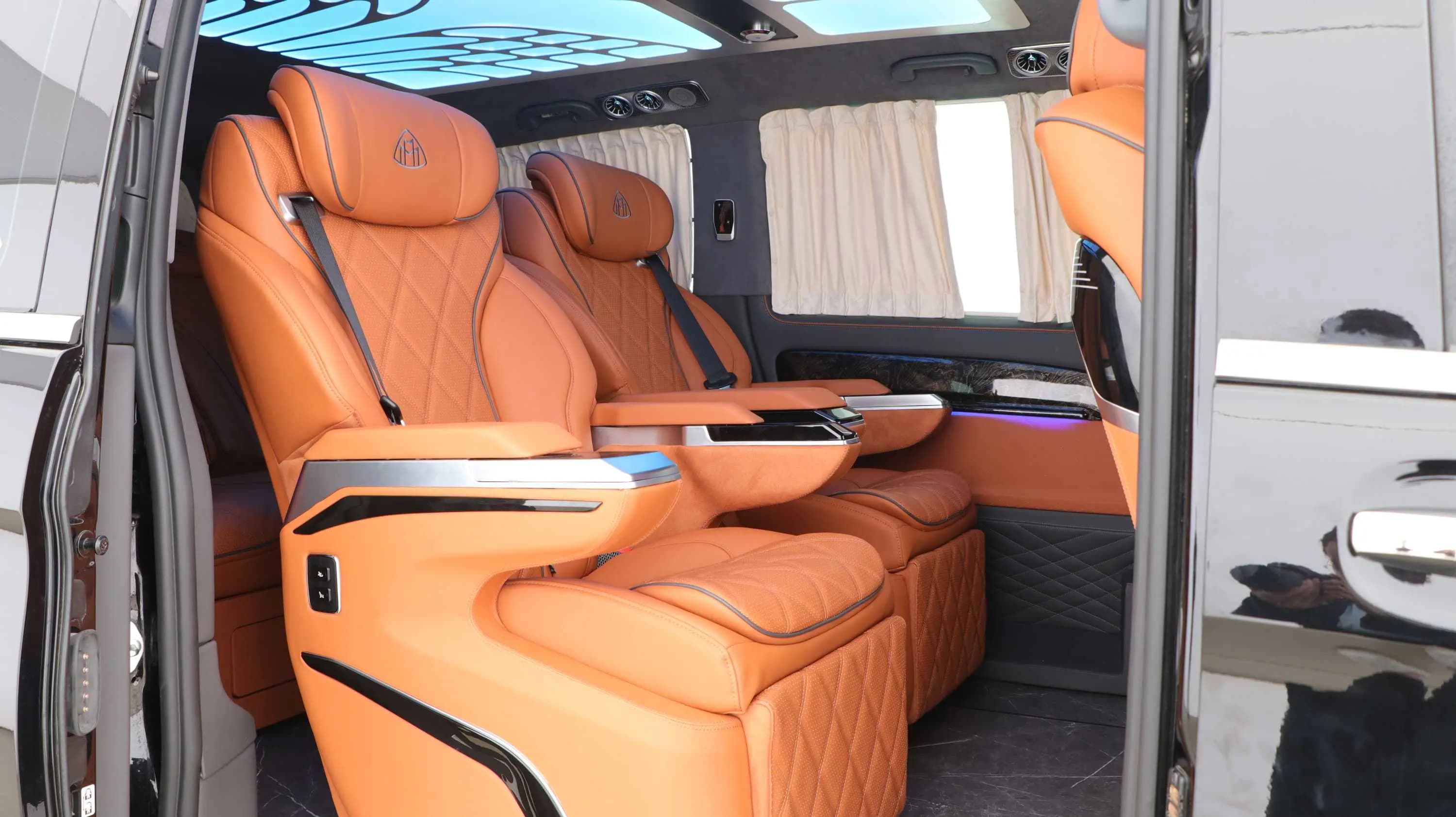 Mercedes-Benz Vito 2023 г. 10000 км. — фото 25