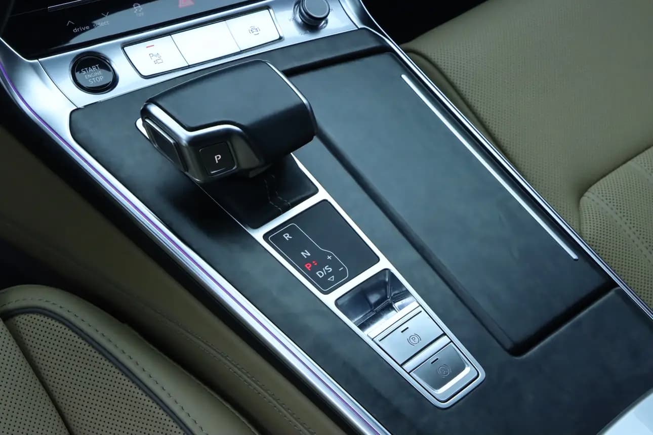 Audi A6L 2021 г. 47117 км. — фото 17
