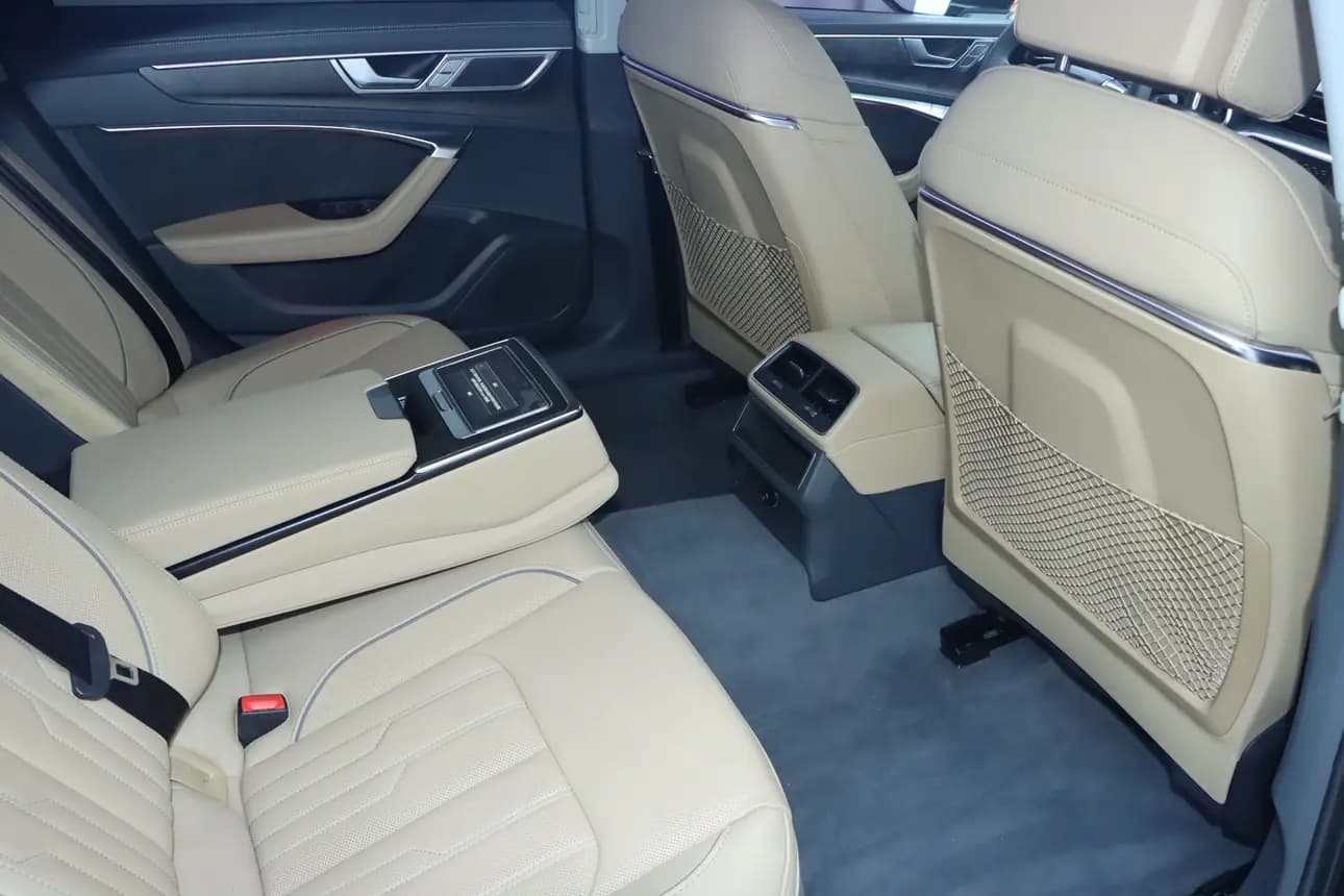 Audi A6L 2021 г. 47117 км. — фото 22