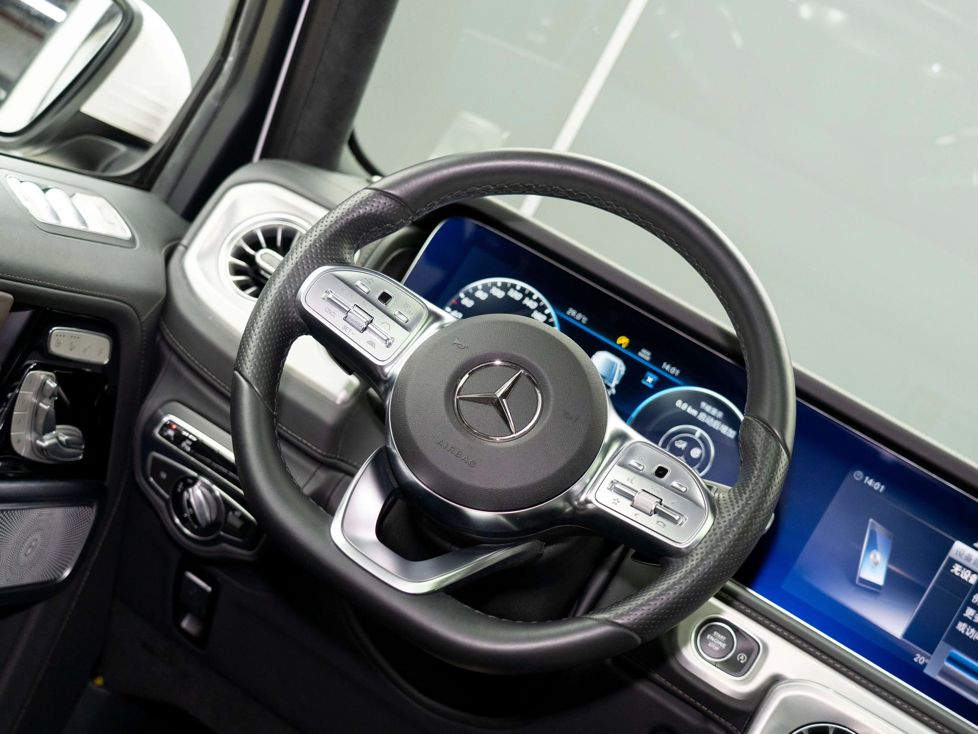 Mercedes-Benz Mercedes Benz G Class 2022 г. 30018 км. — фото 10