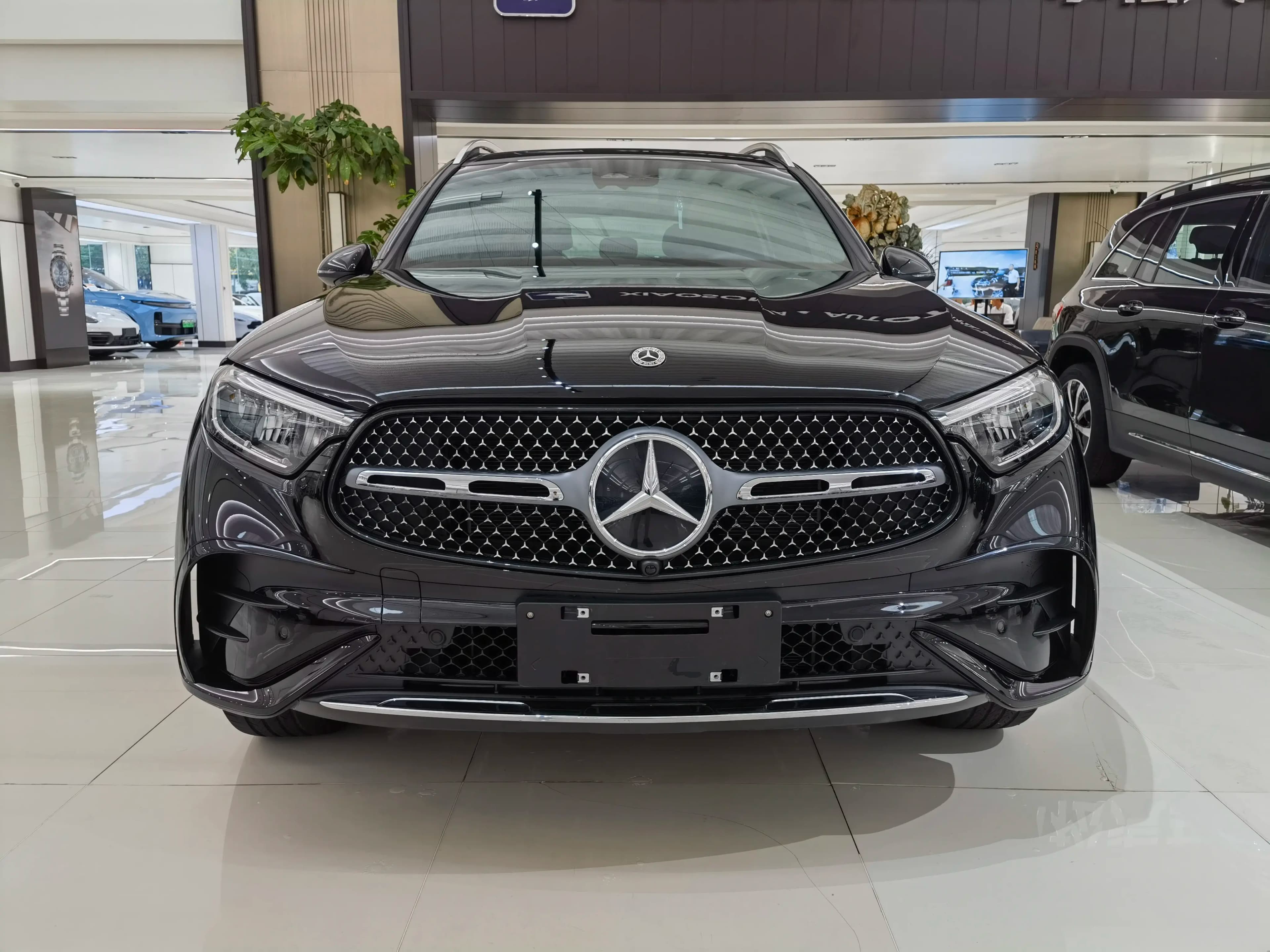 Mercedes-Benz GLC 2024 г. 14100 км. — фото 2