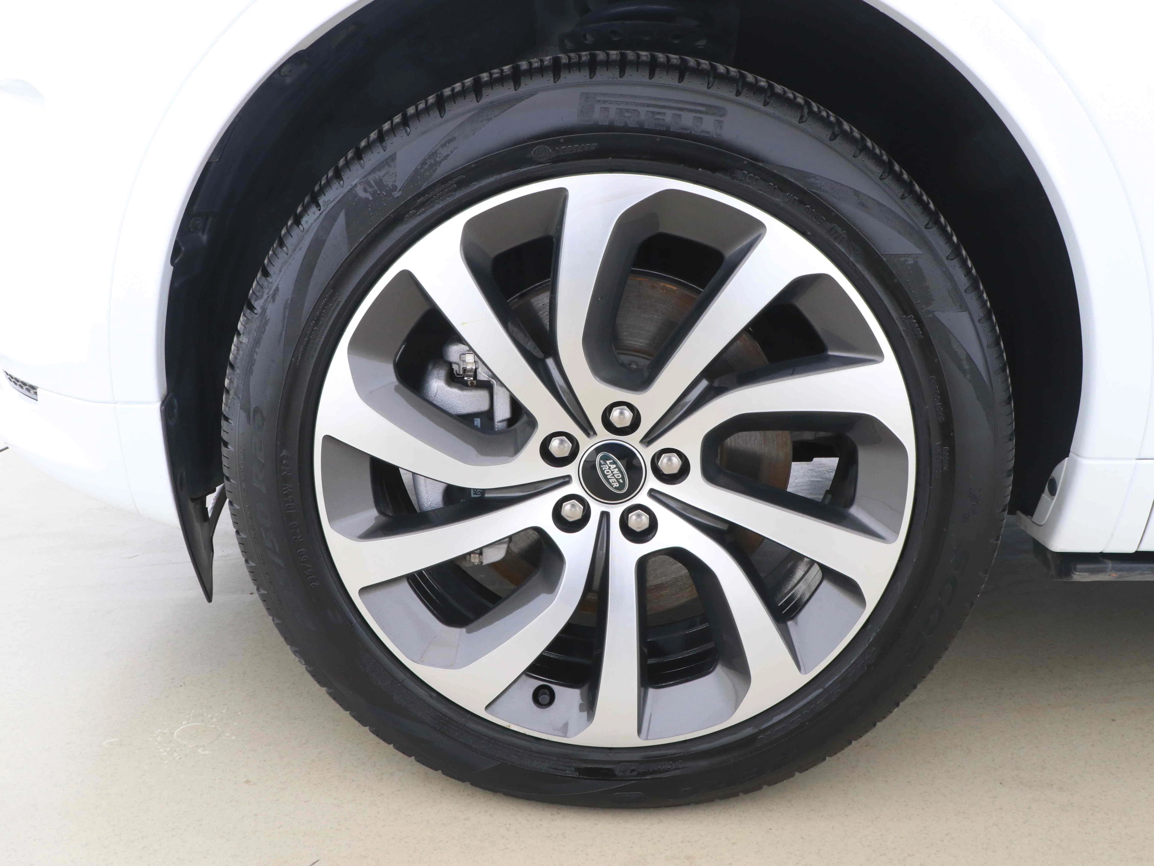 Land Rover Discover Sports 2021 г. 85028 км. — фото 10