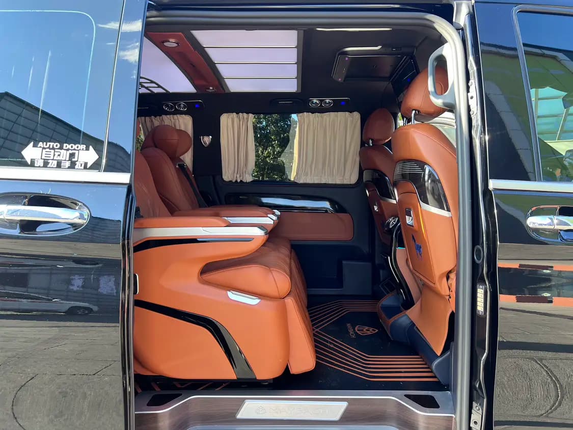 Mercedes-Benz Vito 2023 г. 45000 км. — фото 18