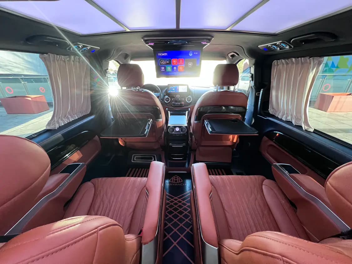 Mercedes-Benz Vito 2023 г. 45000 км. — фото 21