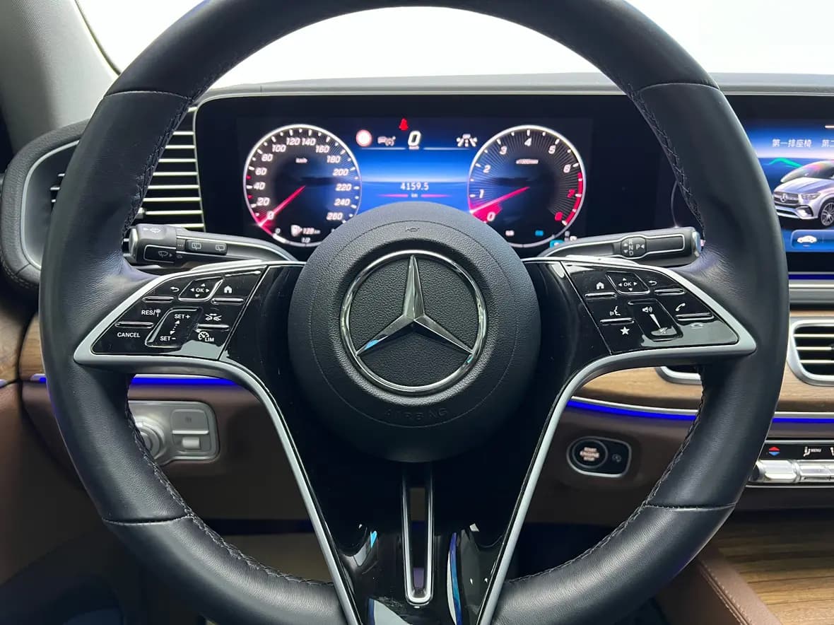 Mercedes-Benz GLE 2025 г. 24056 км. — фото 16