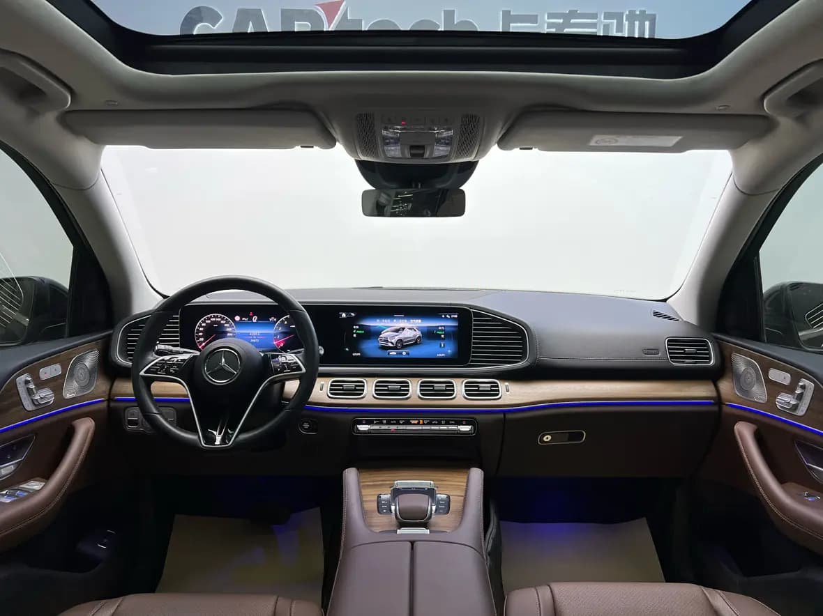 Mercedes-Benz GLE 2025 г. 24056 км. — фото 18