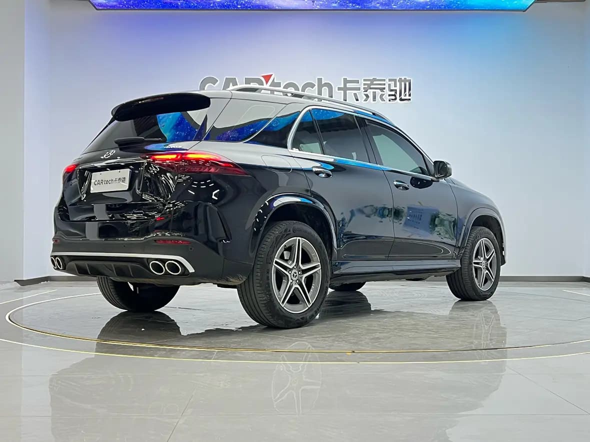 Mercedes-Benz GLE 2025 г. 24056 км. — фото 4