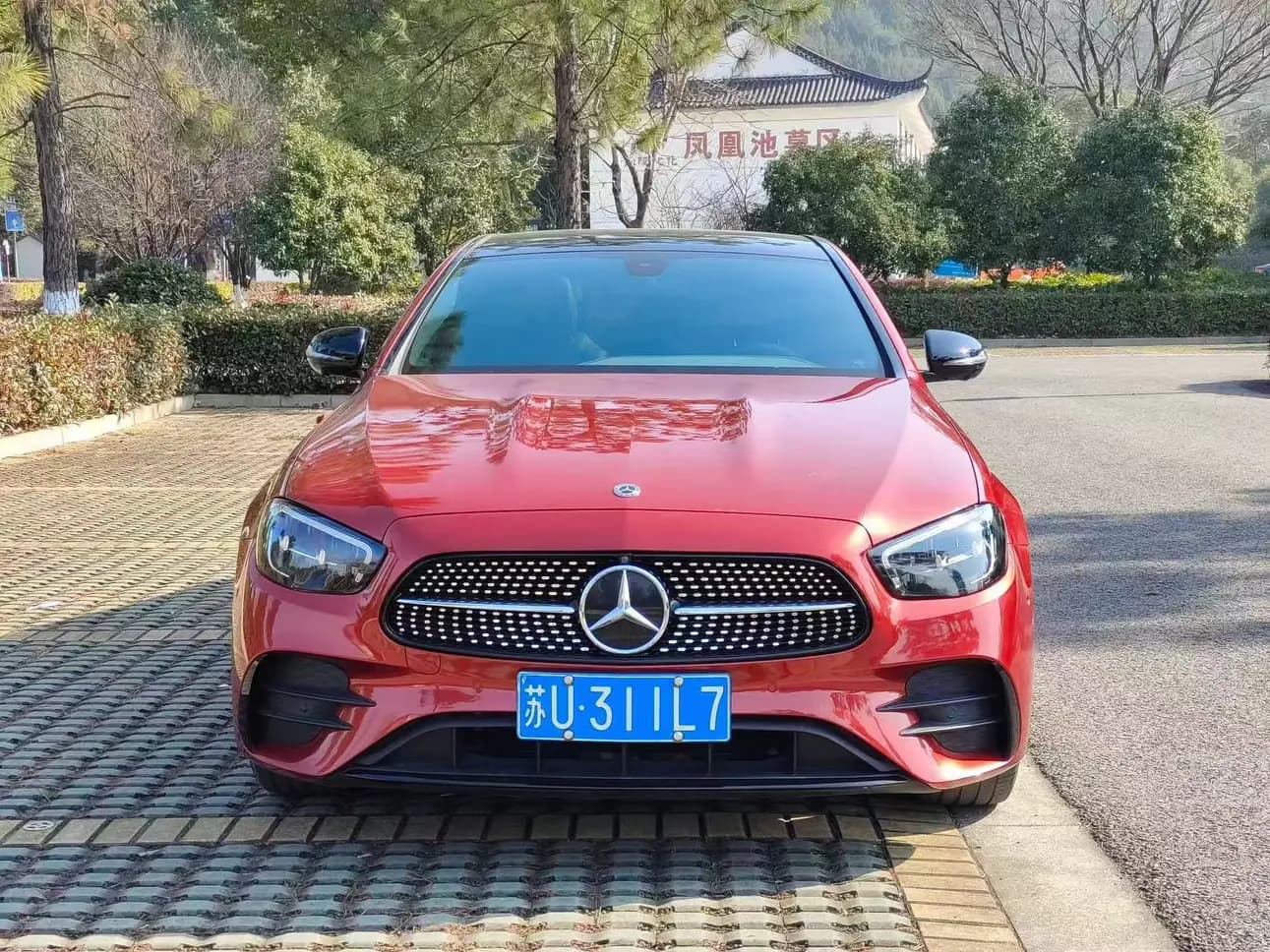 Mercedes-Benz E-Class 2021 г. 67149 км. — фото 2