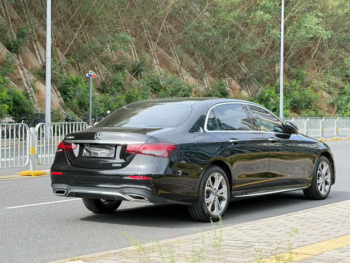 Mercedes-Benz E-Class 2024 г. 18015 км. — фото 6