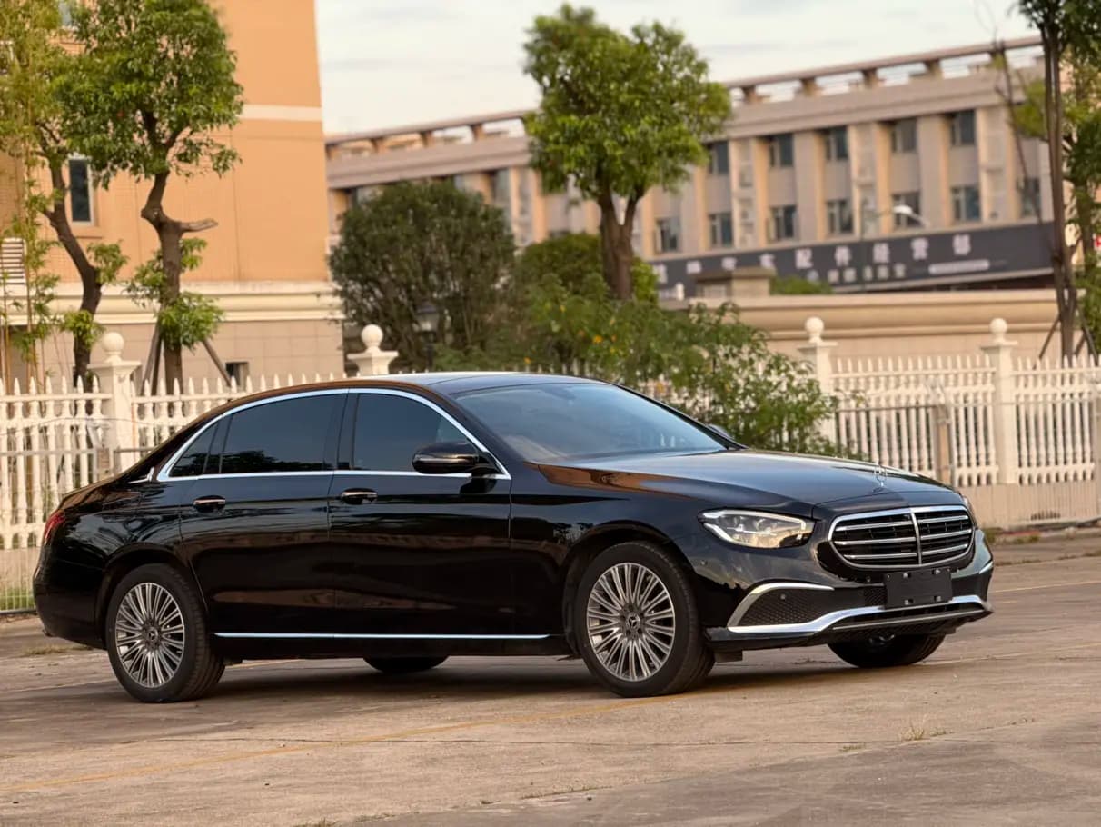 Mercedes-Benz E-Class 2021 г. 80145 км. — фото 3