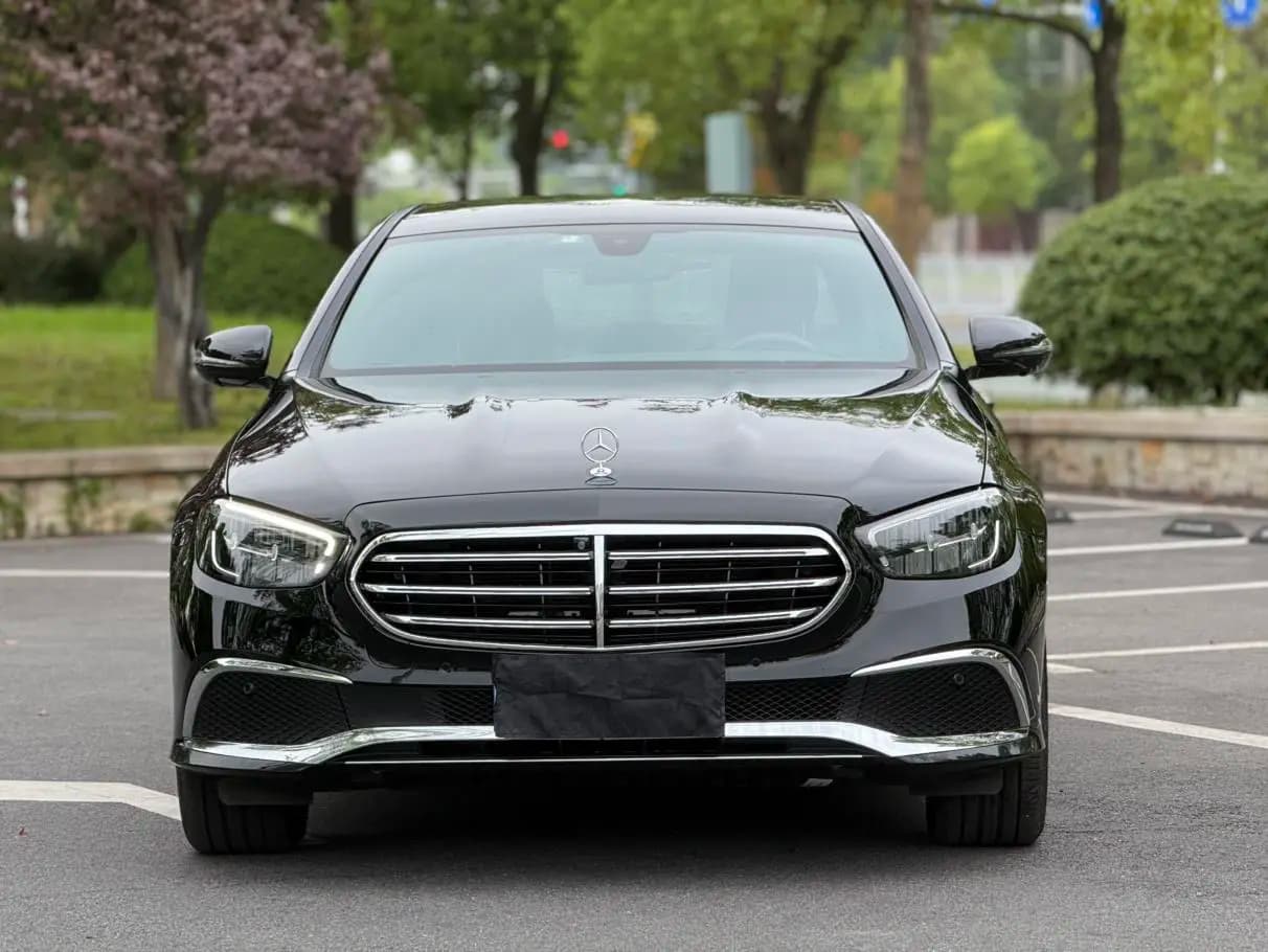 Mercedes-Benz E-Class 2021 г. 80144 км. — фото 2