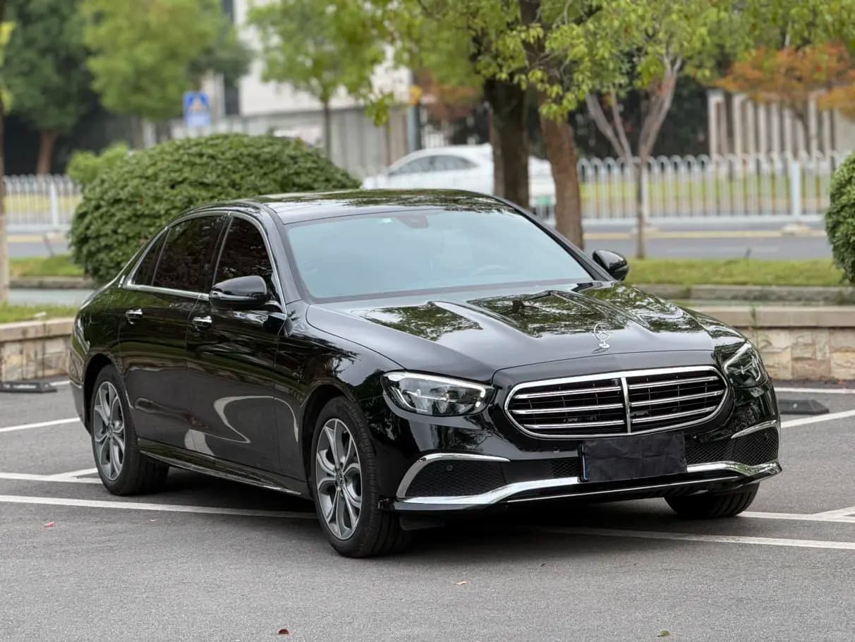 Mercedes-Benz E-Class 2021 г. 80144 км. — фото 3