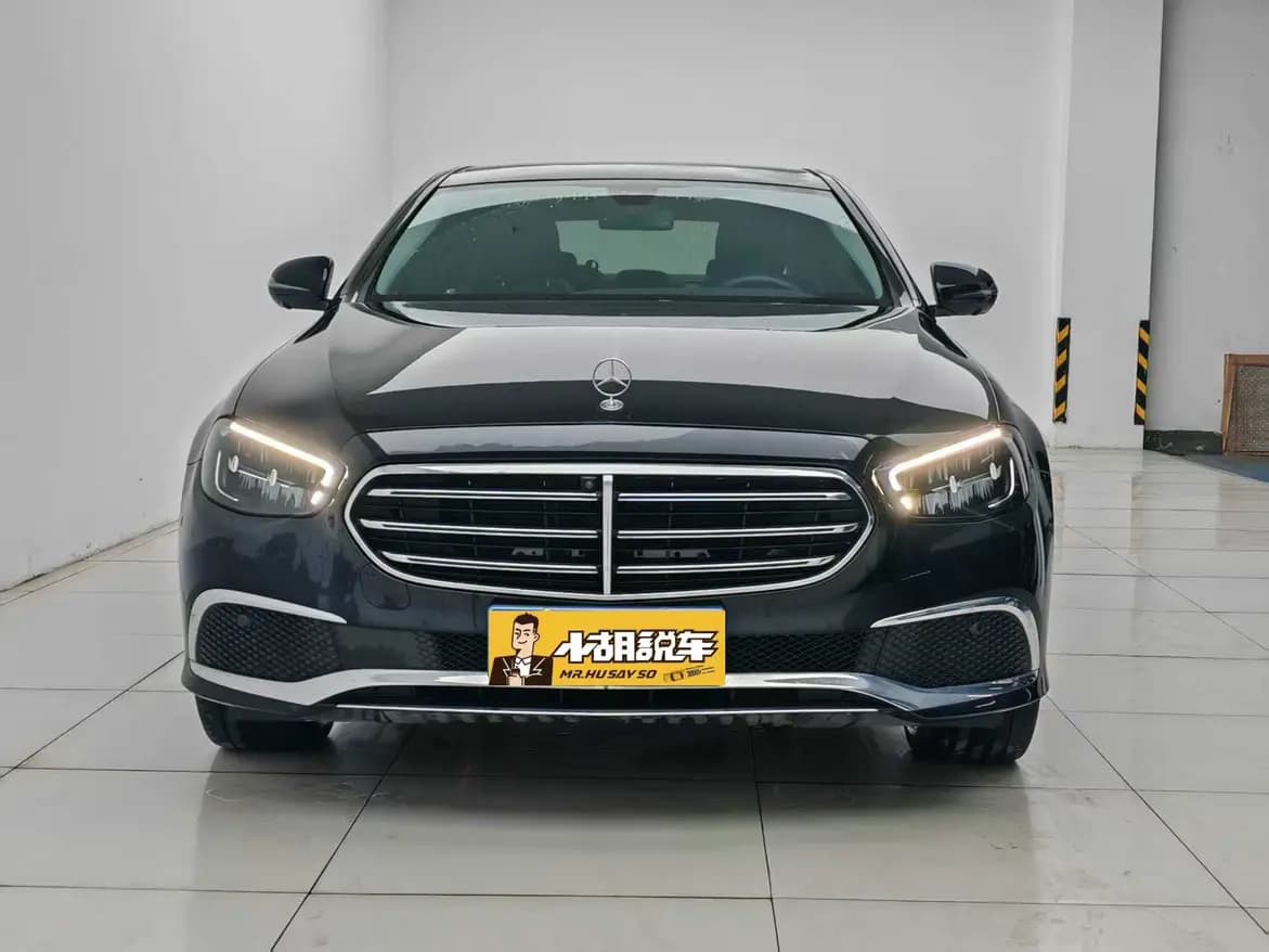 Mercedes-Benz E-Class 2022 г. 45811 км. — фото 2