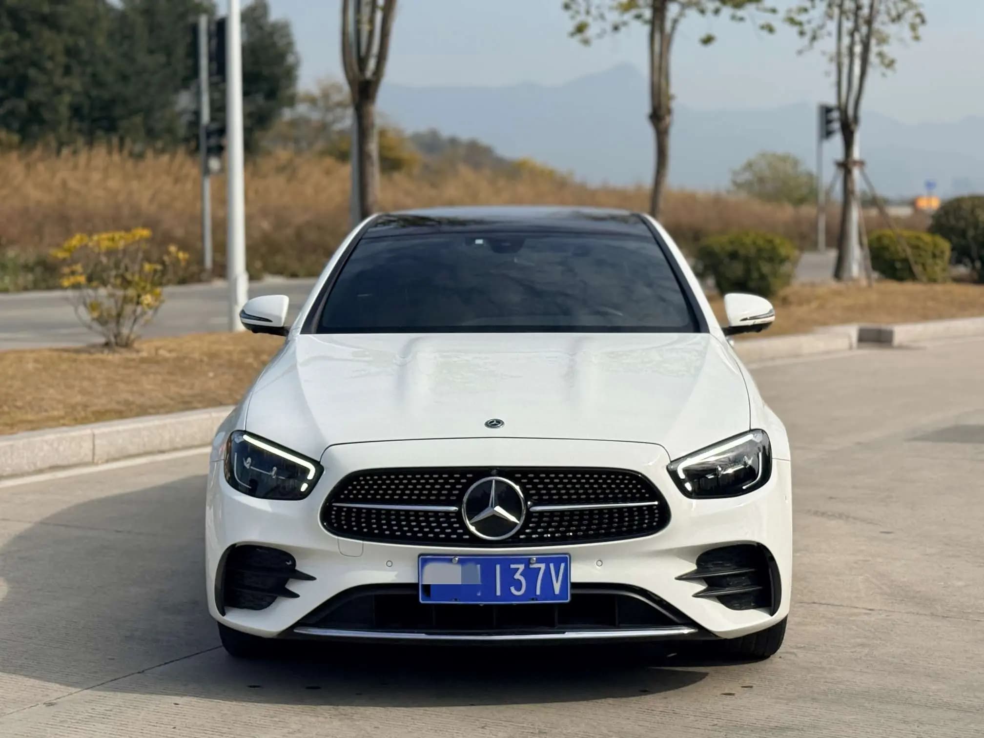 Mercedes-Benz E-Class 2021 г. 40142 км. — фото 2