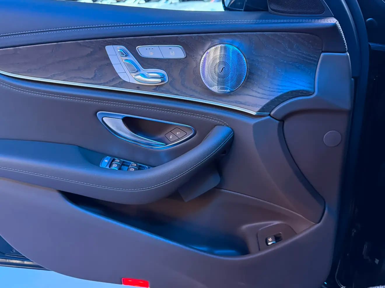 Mercedes-Benz E-Class 2022 г. 45006 км. — фото 6
