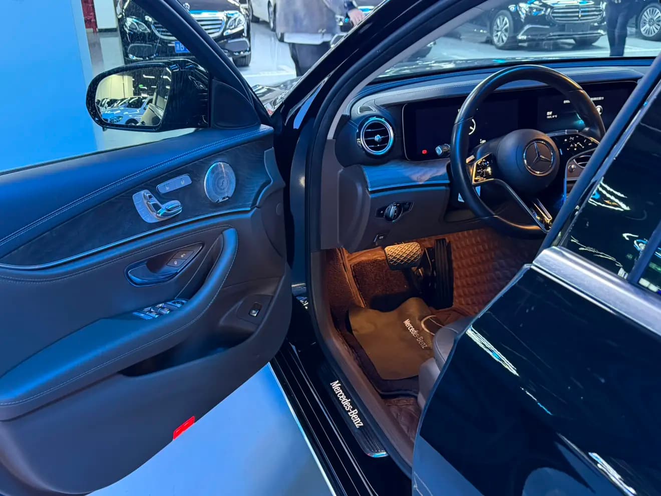 Mercedes-Benz E-Class 2022 г. 45006 км. — фото 8